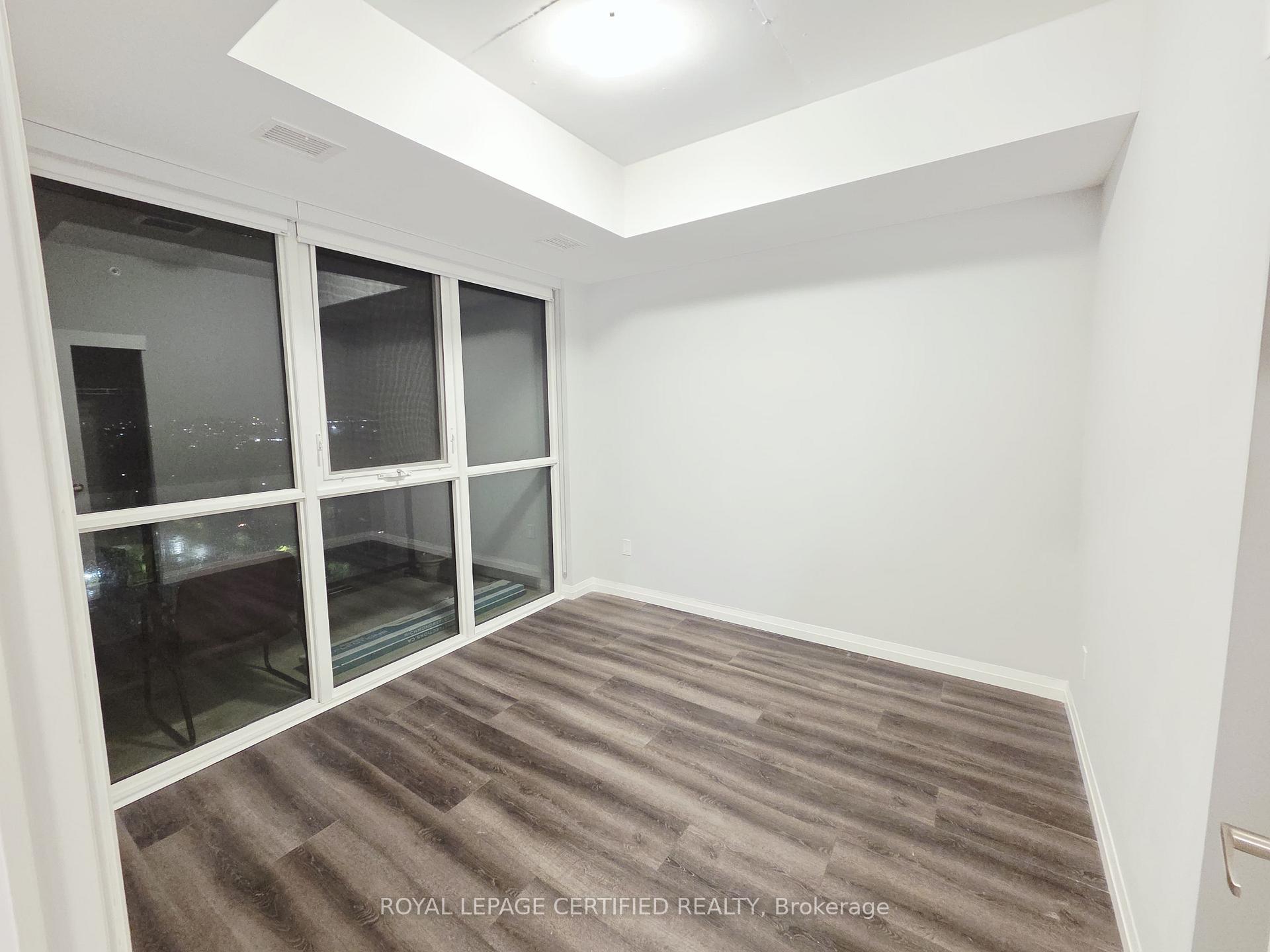 Photo 9 of Unit 1502, 108 Garment Street, Kitchener, City Commercial Core — HOMEH