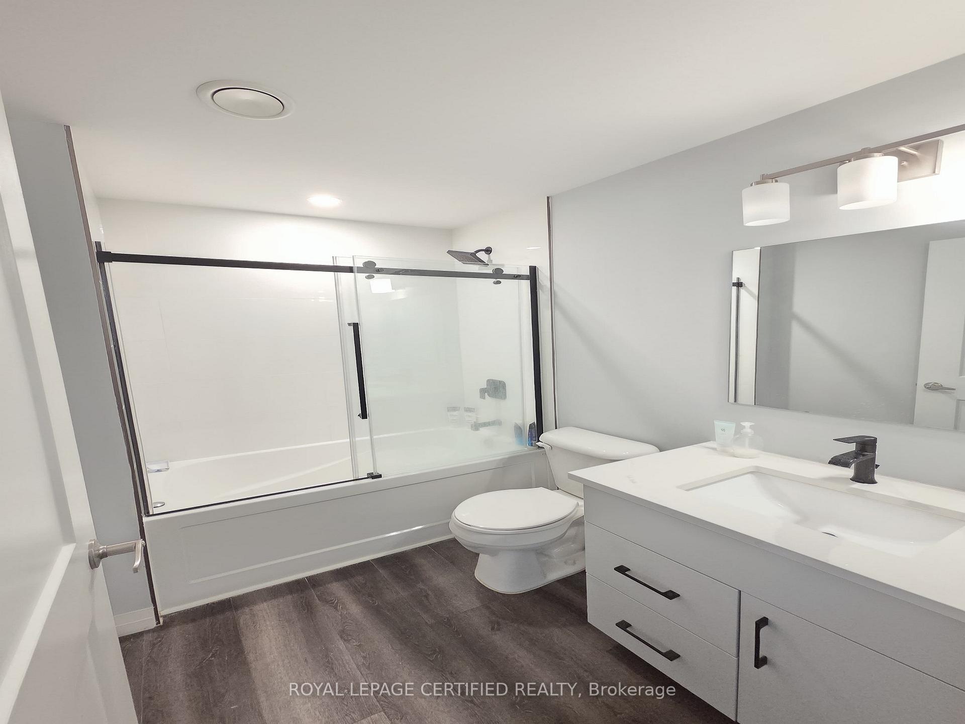 Photo 13 of Unit 1502, 108 Garment Street, Kitchener, City Commercial Core — HOMEH