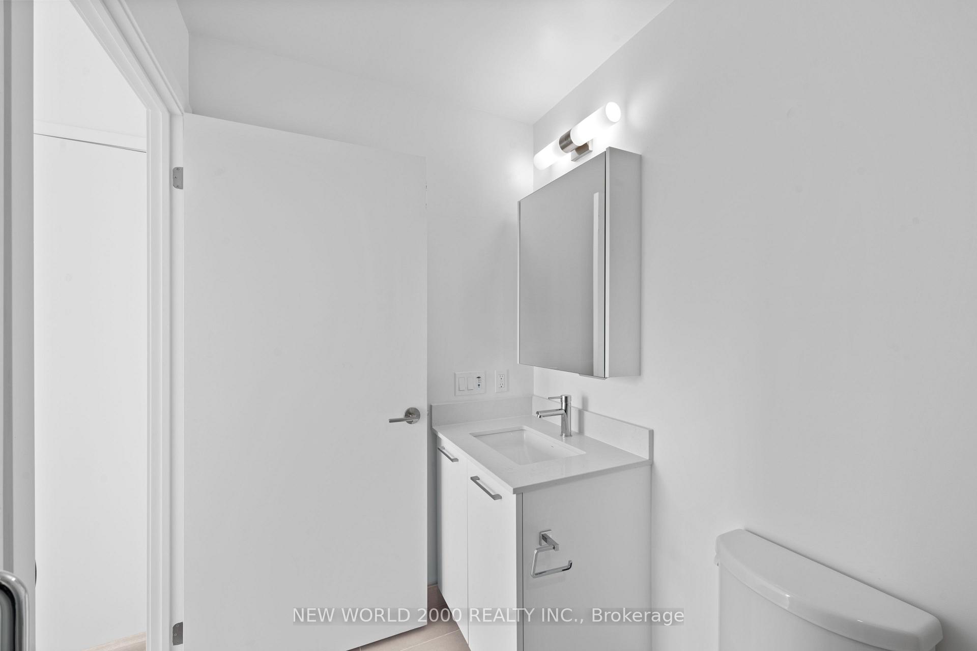 Photo 21 of Unit 1509, 101 Roehampton Avenue, Toronto, Mount Pleasant West — HOMEH