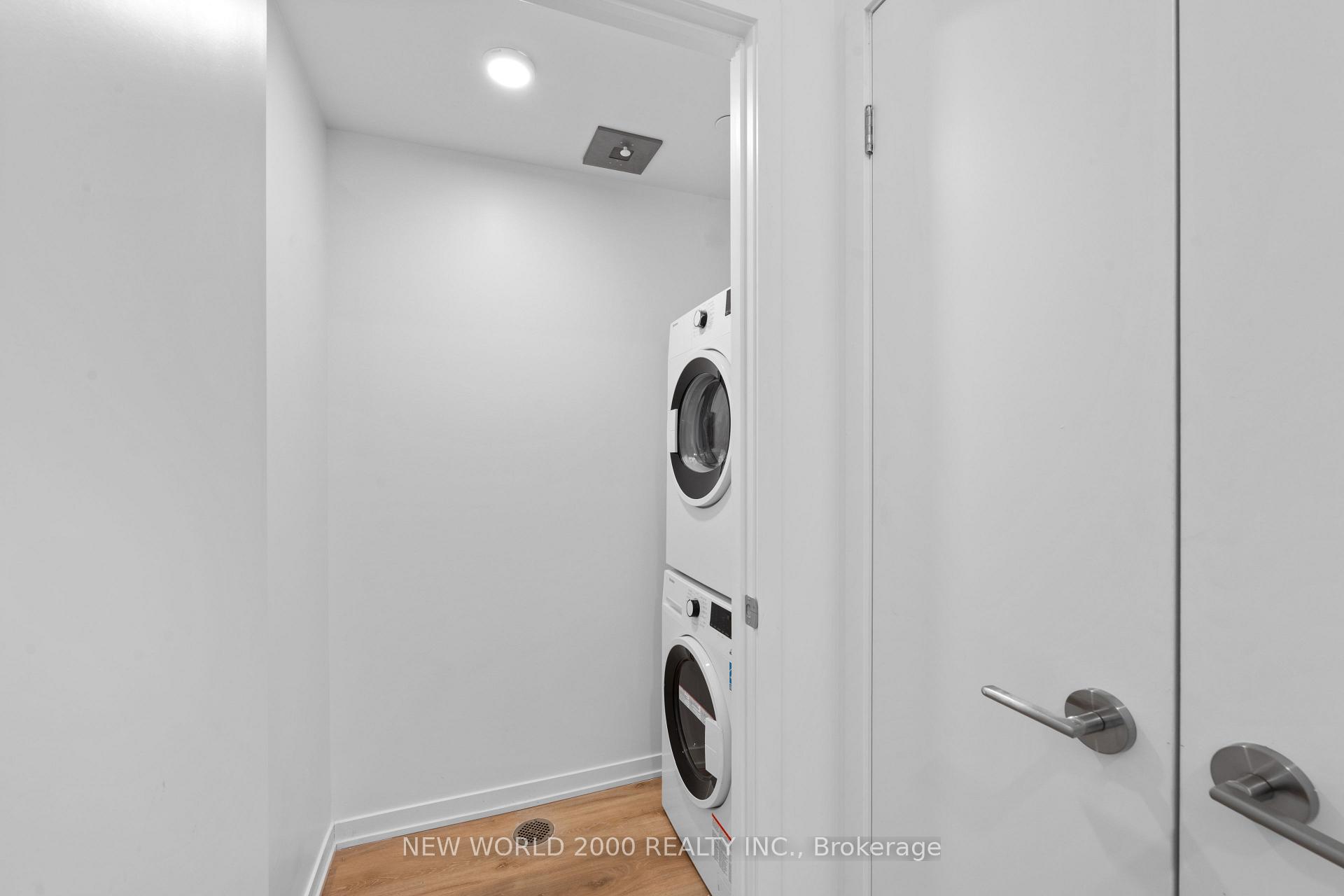 Photo 24 of Unit 1509, 101 Roehampton Avenue, Toronto, Mount Pleasant West — HOMEH