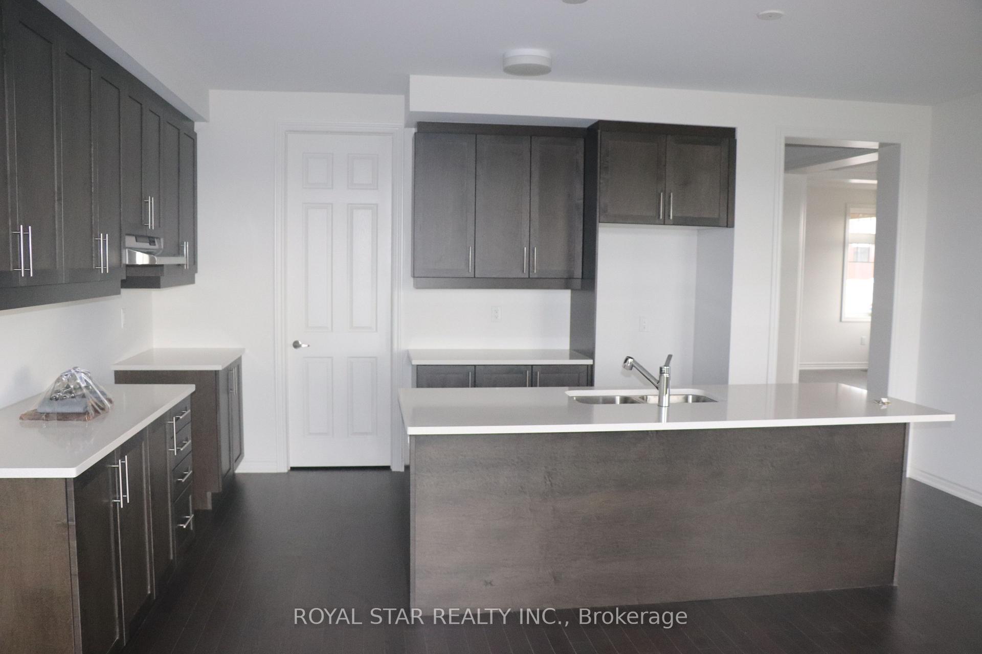 Photo 5 of 69 Bluebird Boulevard, Adjala-Tosorontio, Colgan — HOMEH
