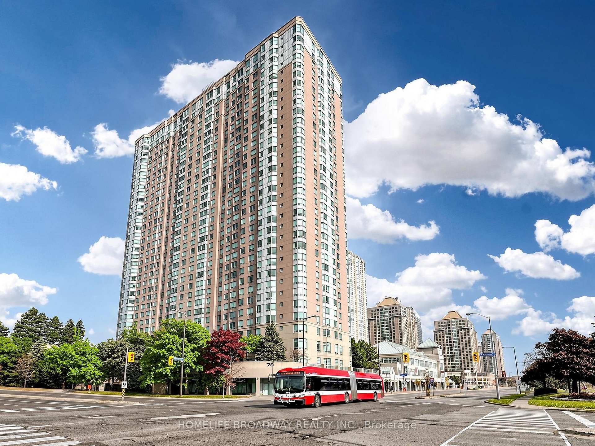 Front of Unit 2827, 68 Corporate Drive