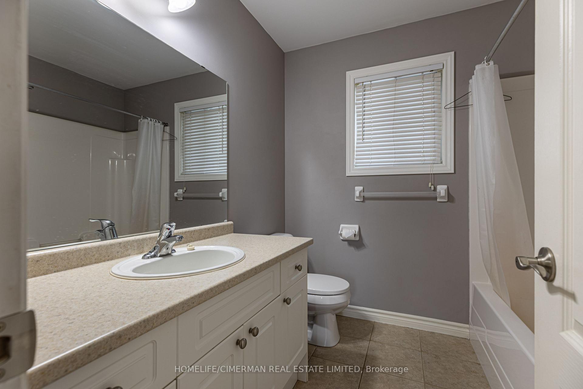 Photo 11 of 1202 Smither Road, London, North I — HOMEH