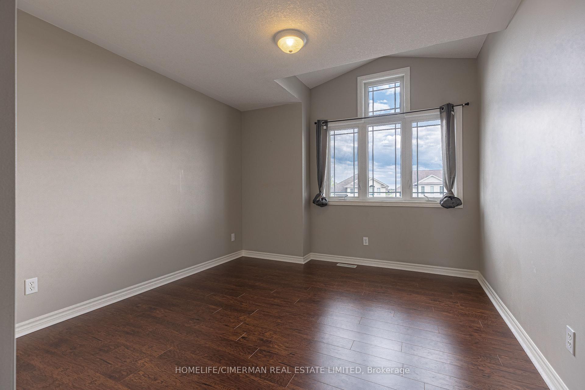 Photo 12 of 1202 Smither Road, London, North I — HOMEH