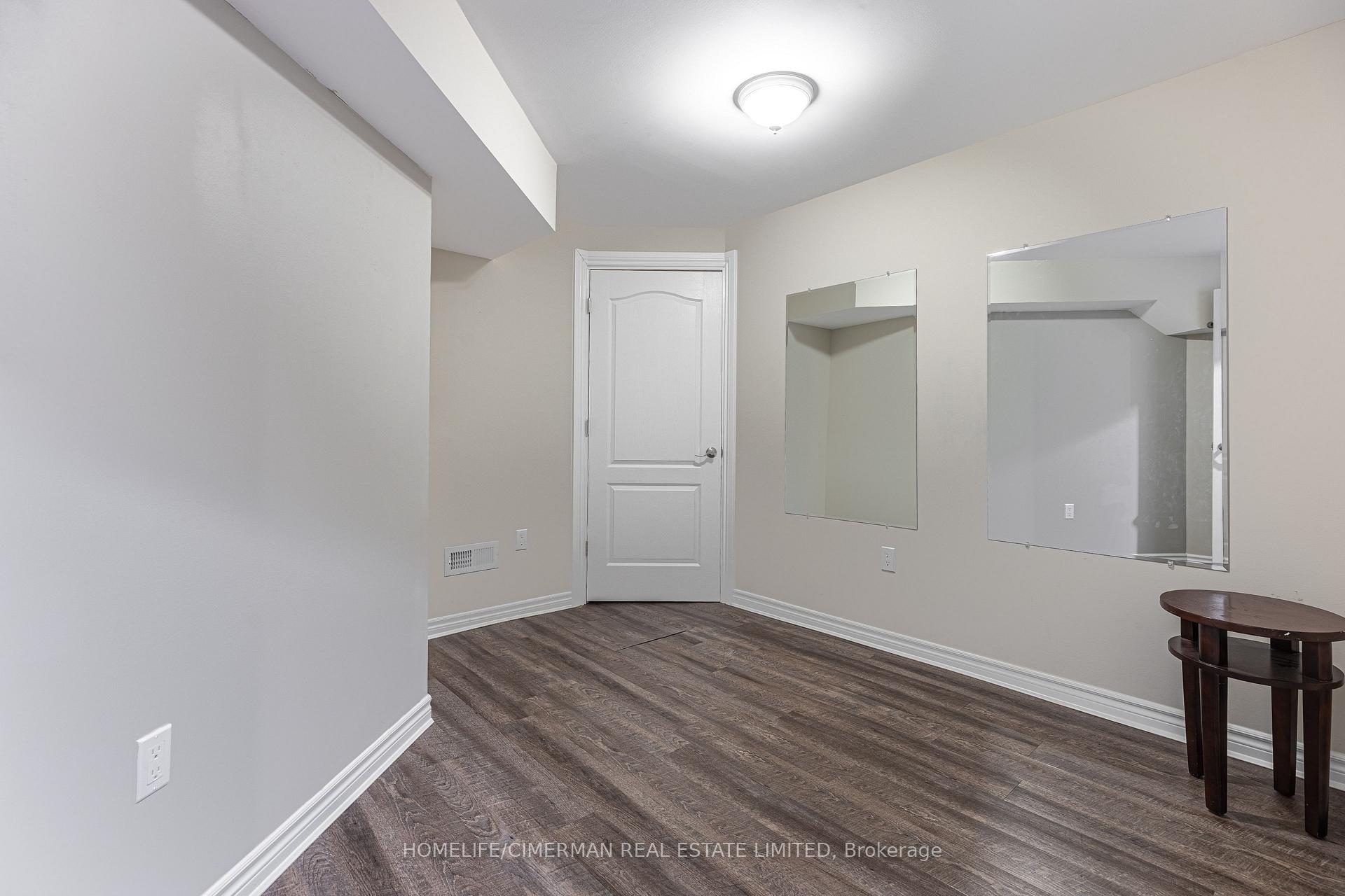Photo 15 of 1202 Smither Road, London, North I — HOMEH