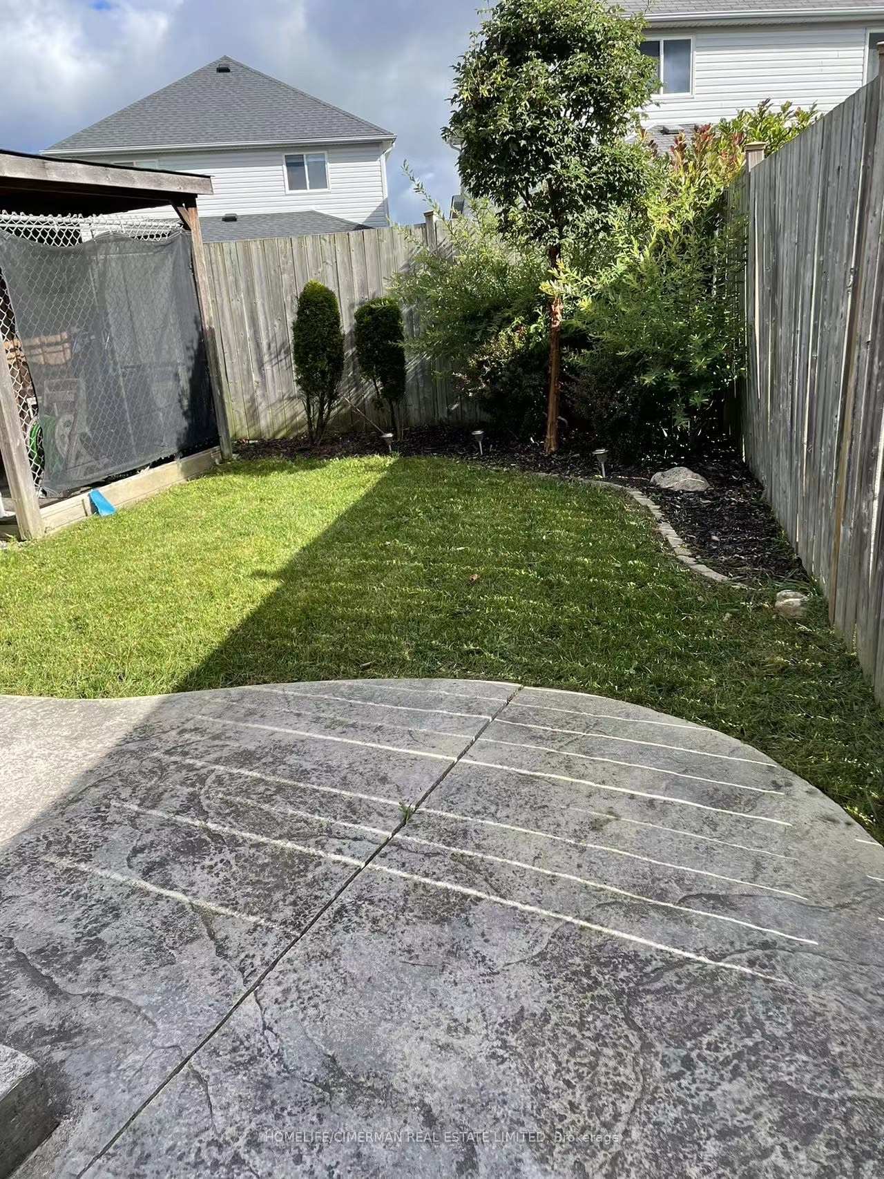 Photo 19 of 1202 Smither Road, London, North I — HOMEH