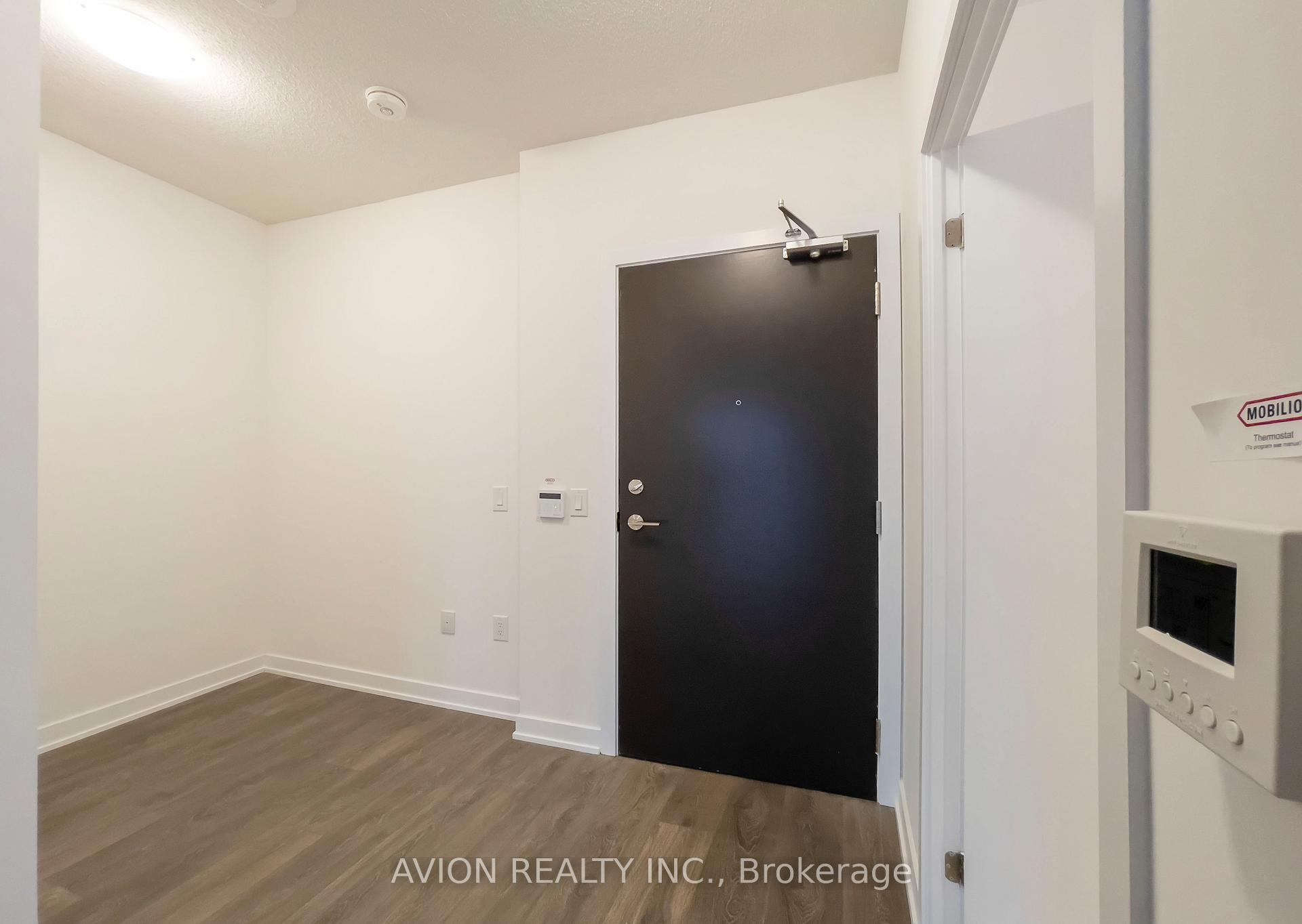 Photo 20 of Unit 1716, 10 Honeycrisp Cres, Vaughan, Vaughan Corporate Centre — HOMEH