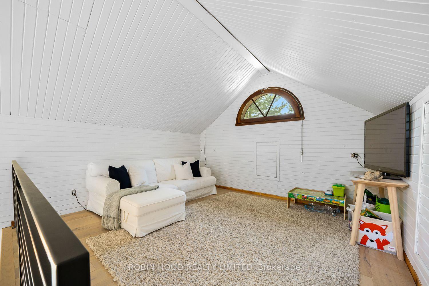 Photo 26 of Unit Rear, 47 Linda Lane E, Carling — HOMEH