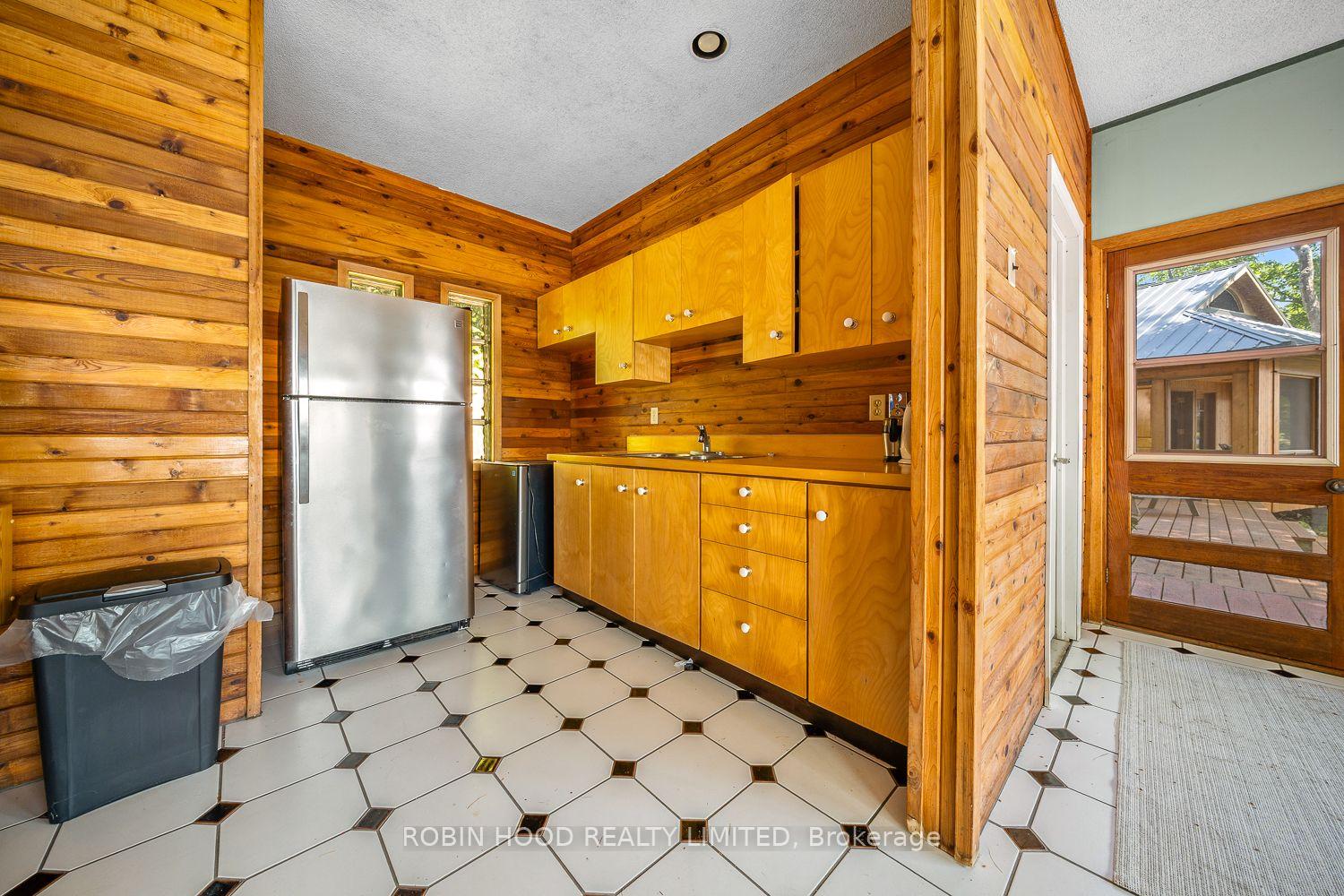 Photo 33 of Unit Rear, 47 Linda Lane E, Carling — HOMEH