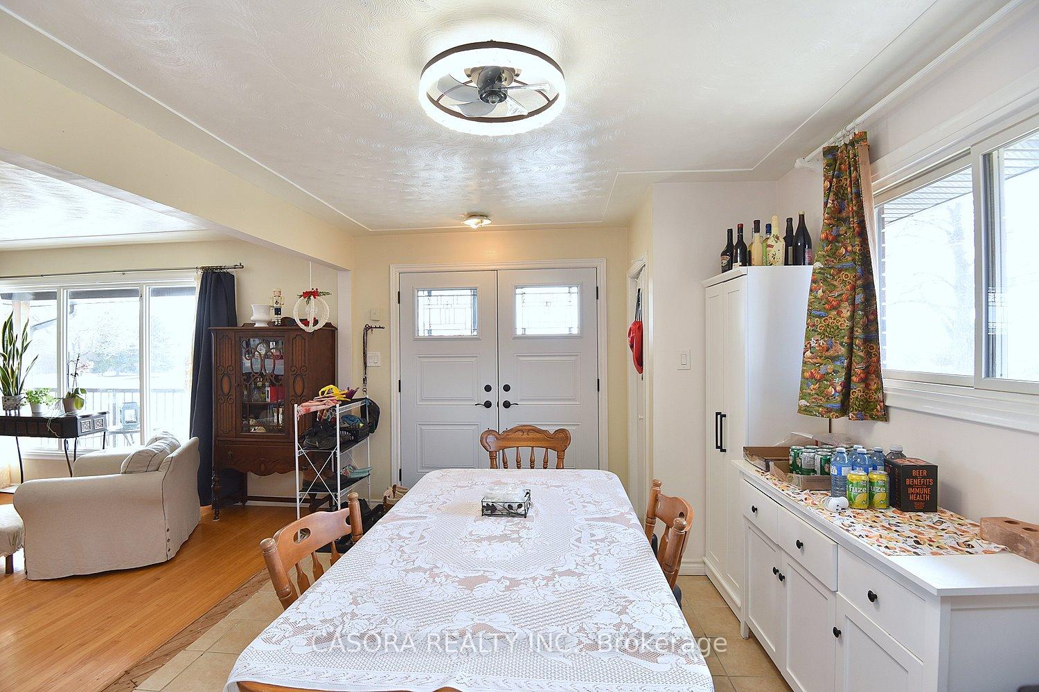 Photo 21 of 682 Mohawk Road W, Hamilton, Westcliffe — HOMEH