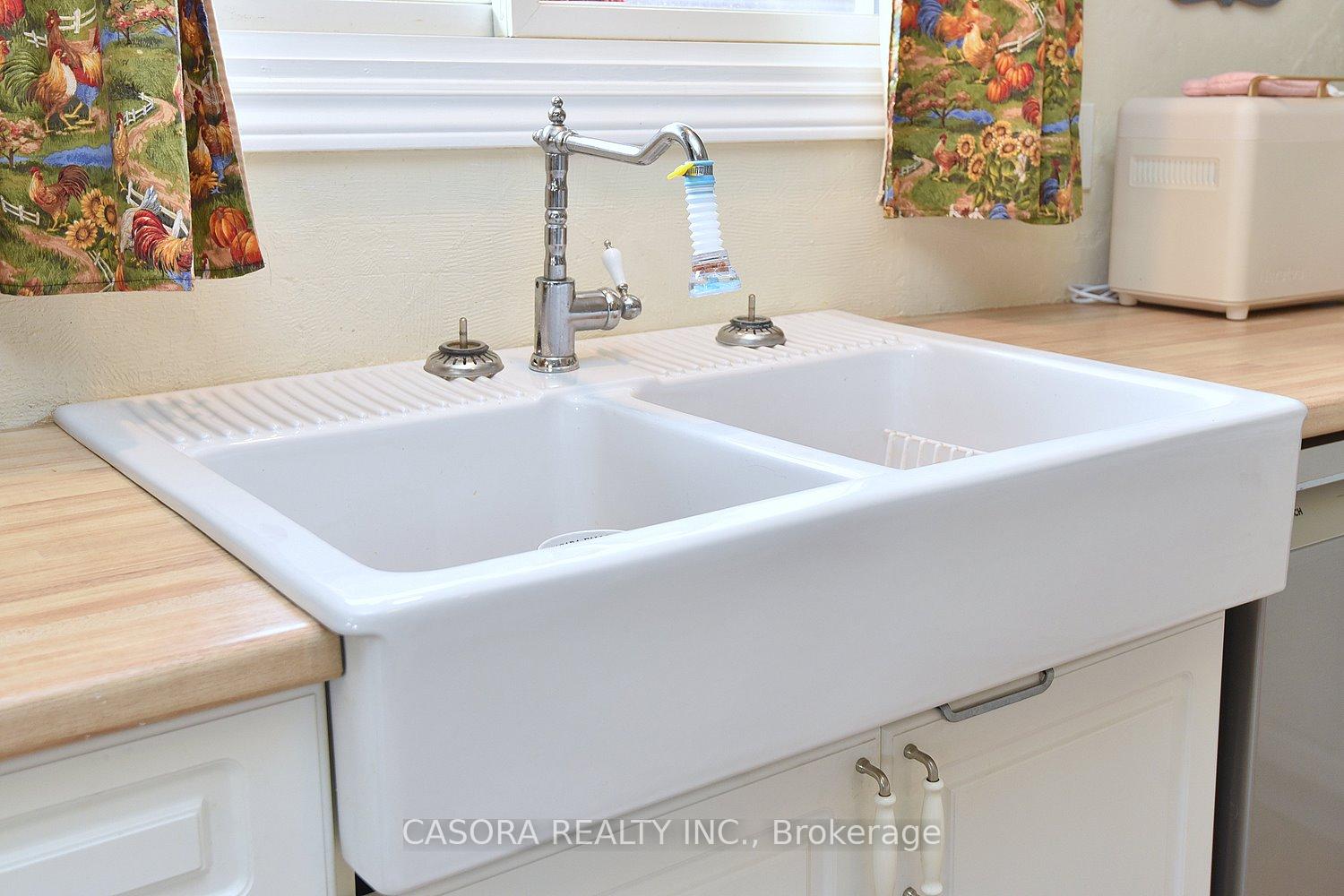 Photo 25 of 682 Mohawk Road W, Hamilton, Westcliffe — HOMEH