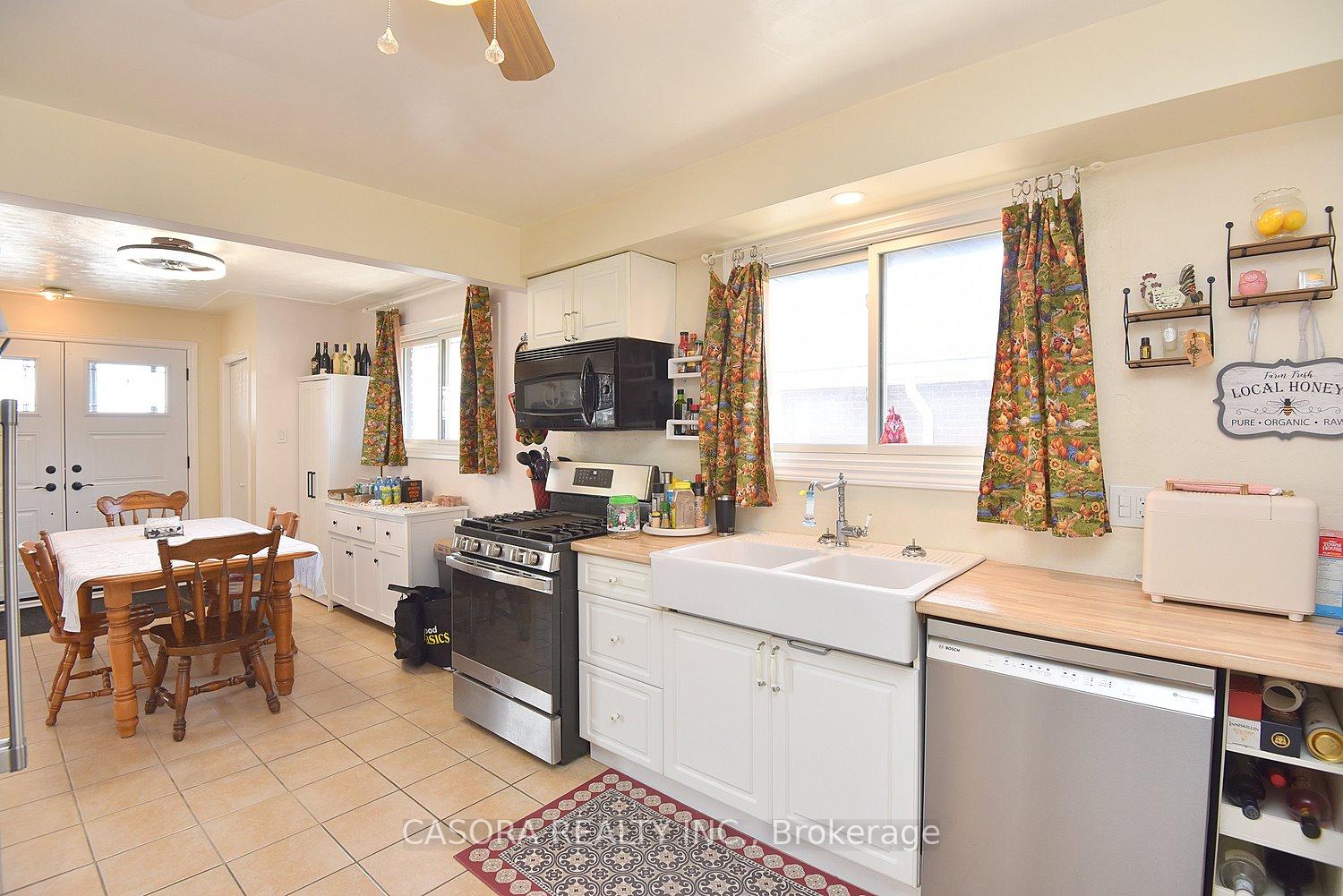 Photo 31 of 682 Mohawk Road W, Hamilton, Westcliffe — HOMEH