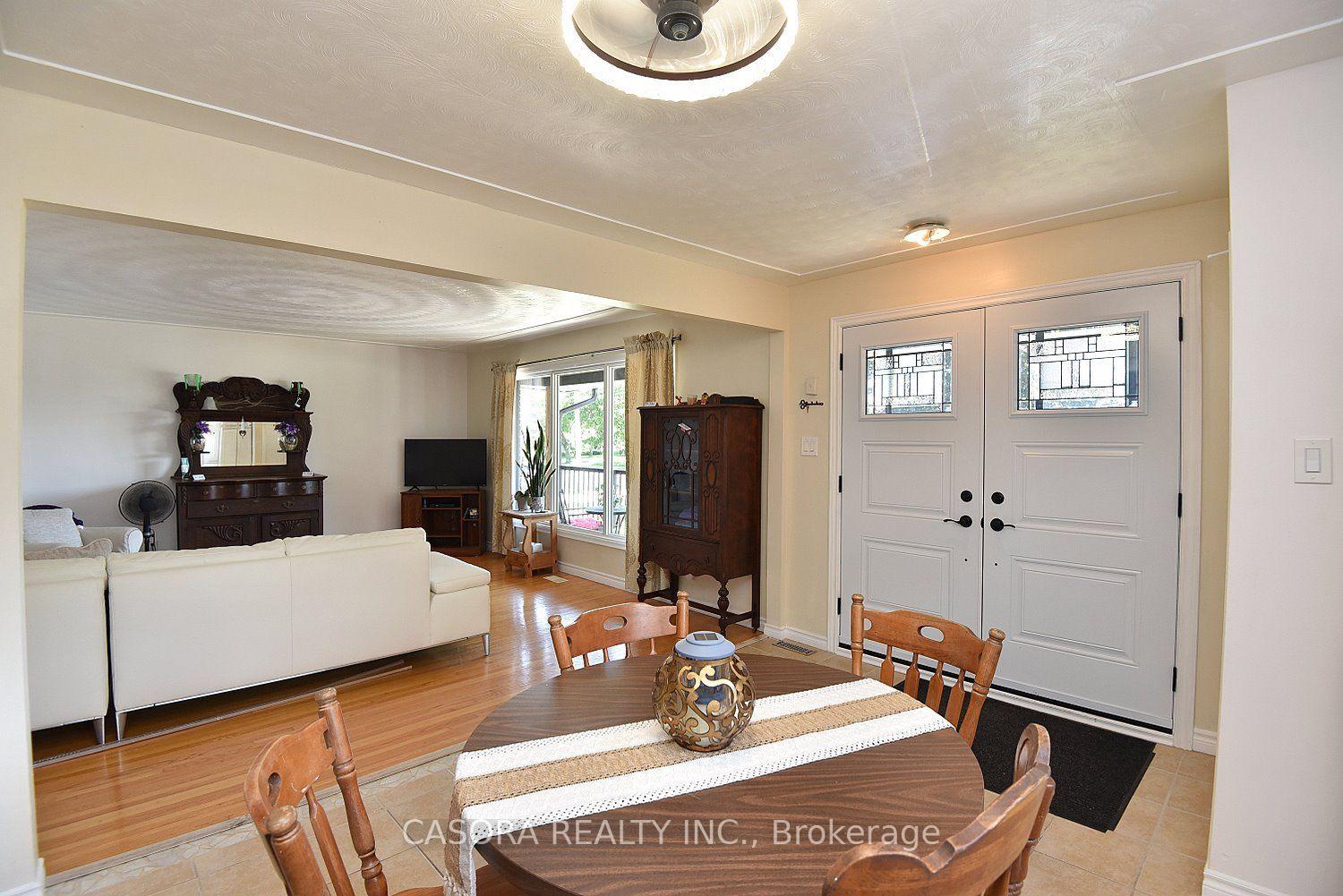Photo 24 of 682 Mohawk Road W, Hamilton, Westcliffe — HOMEH
