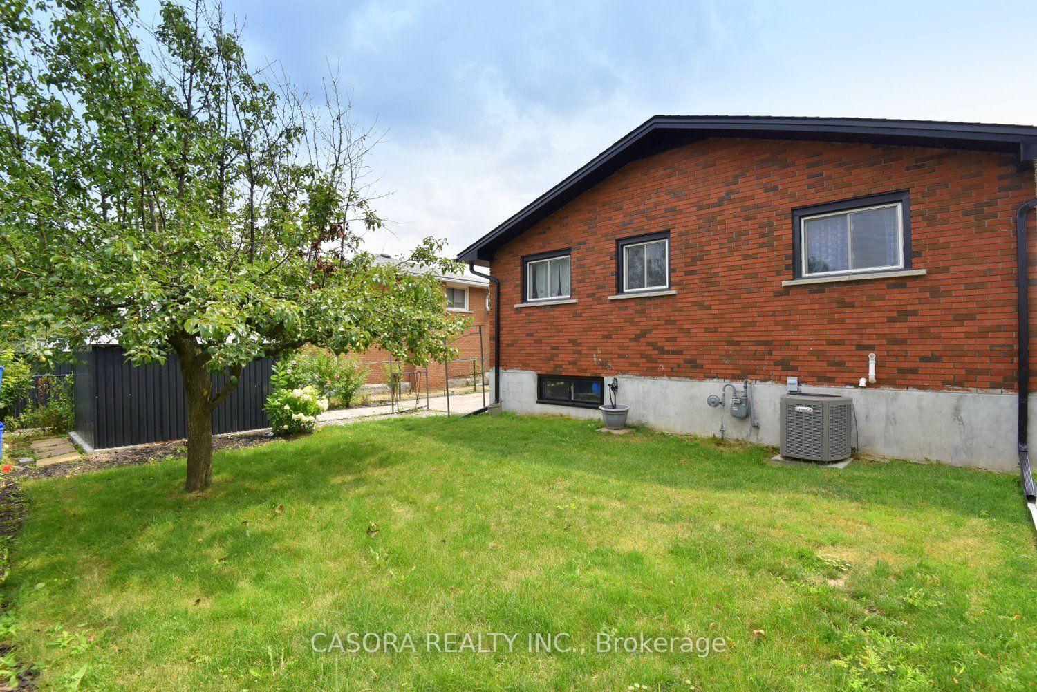 Photo 70 of 682 Mohawk Road W, Hamilton, Westcliffe — HOMEH