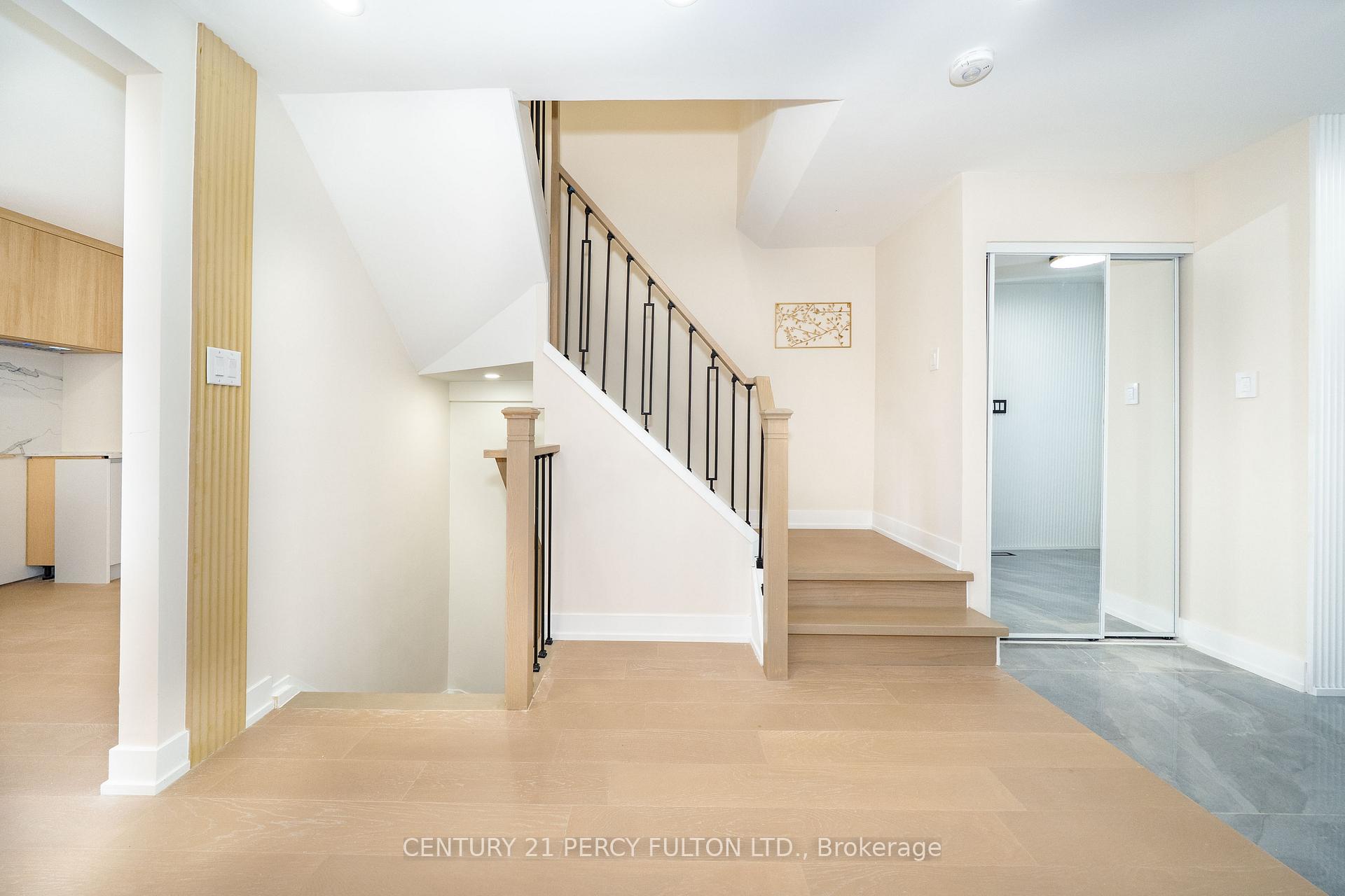 Photo 17 of 1611 Geta Circle, Pickering, Village East — HOMEH