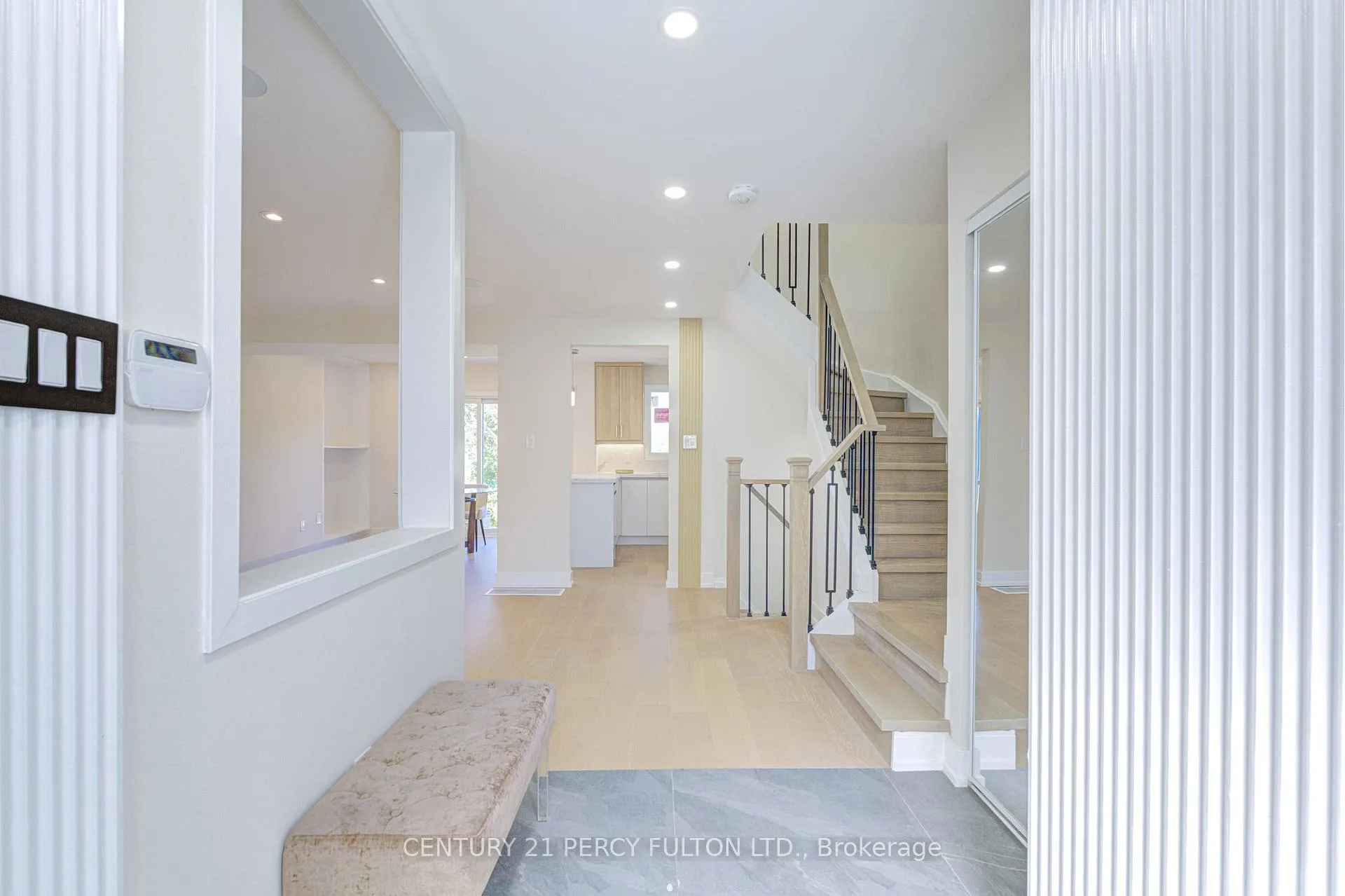 Photo 1 of 1611 Geta Circle, Pickering, Village East — HOMEH
