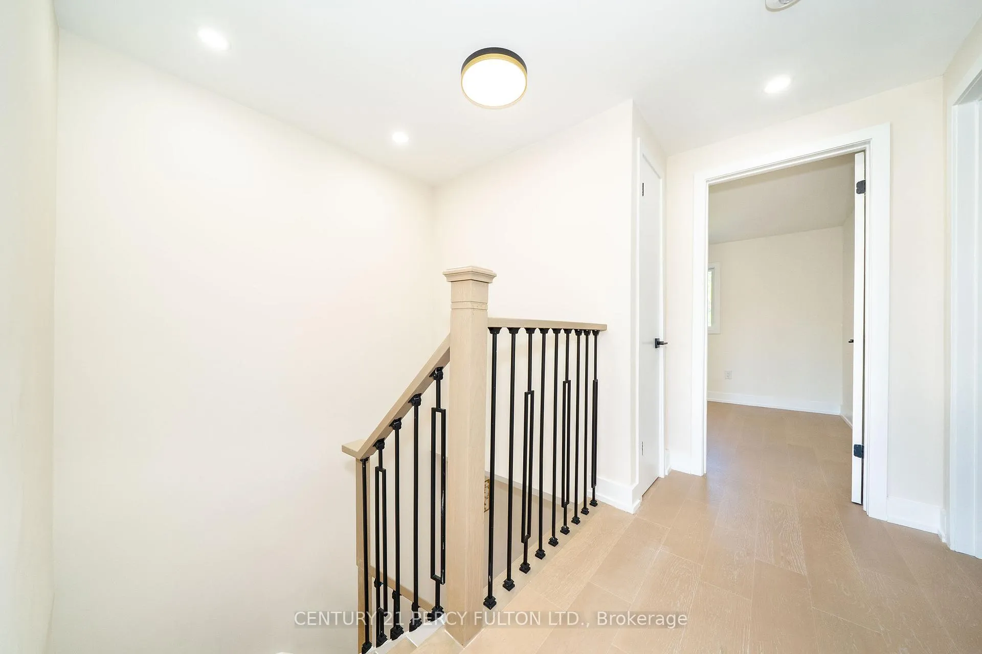 Photo 35 of 1611 Geta Circle, Pickering, Village East — HOMEH