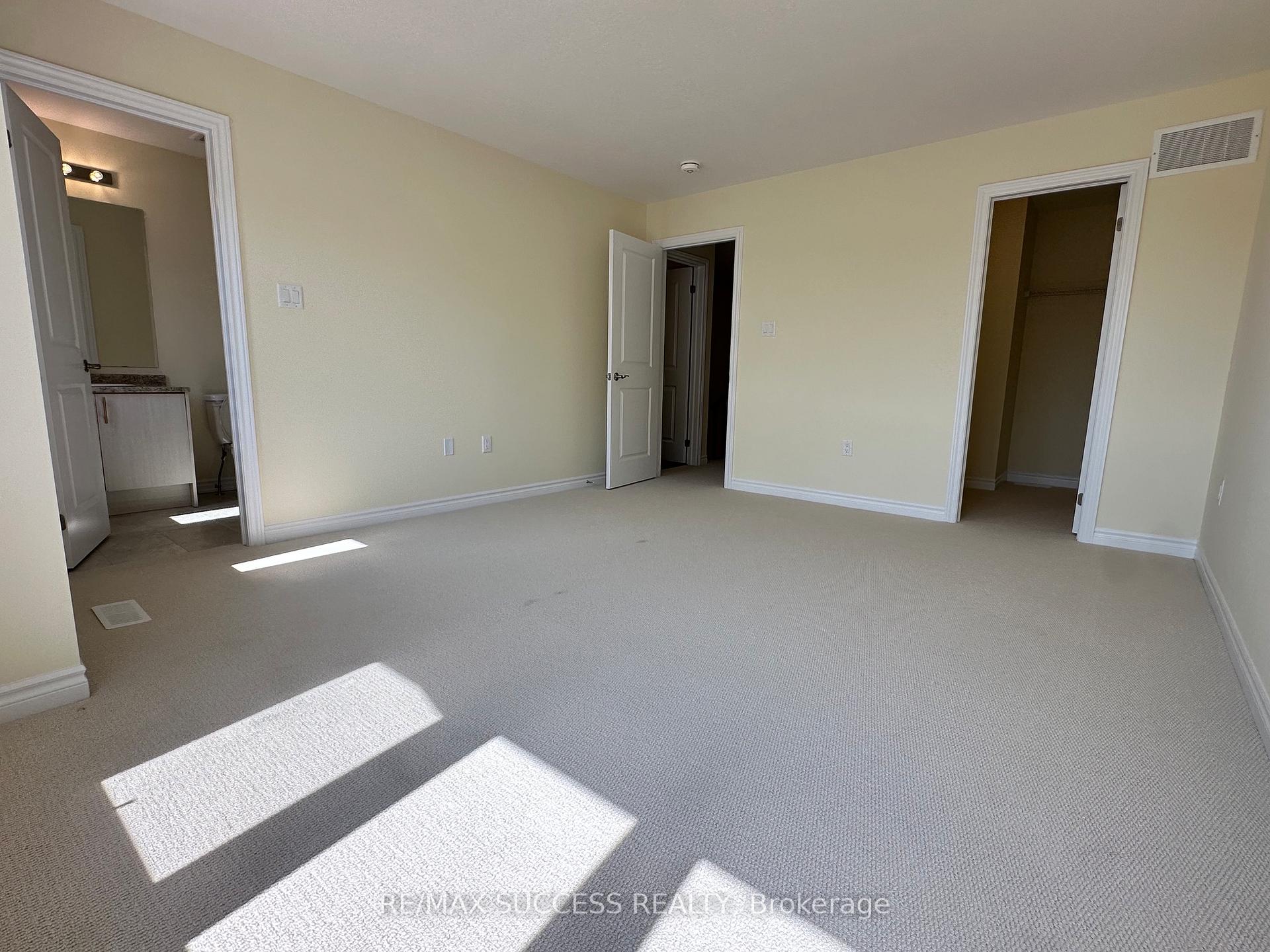 Photo 21 of 7 Chapman Road, Brant, Paris — HOMEH