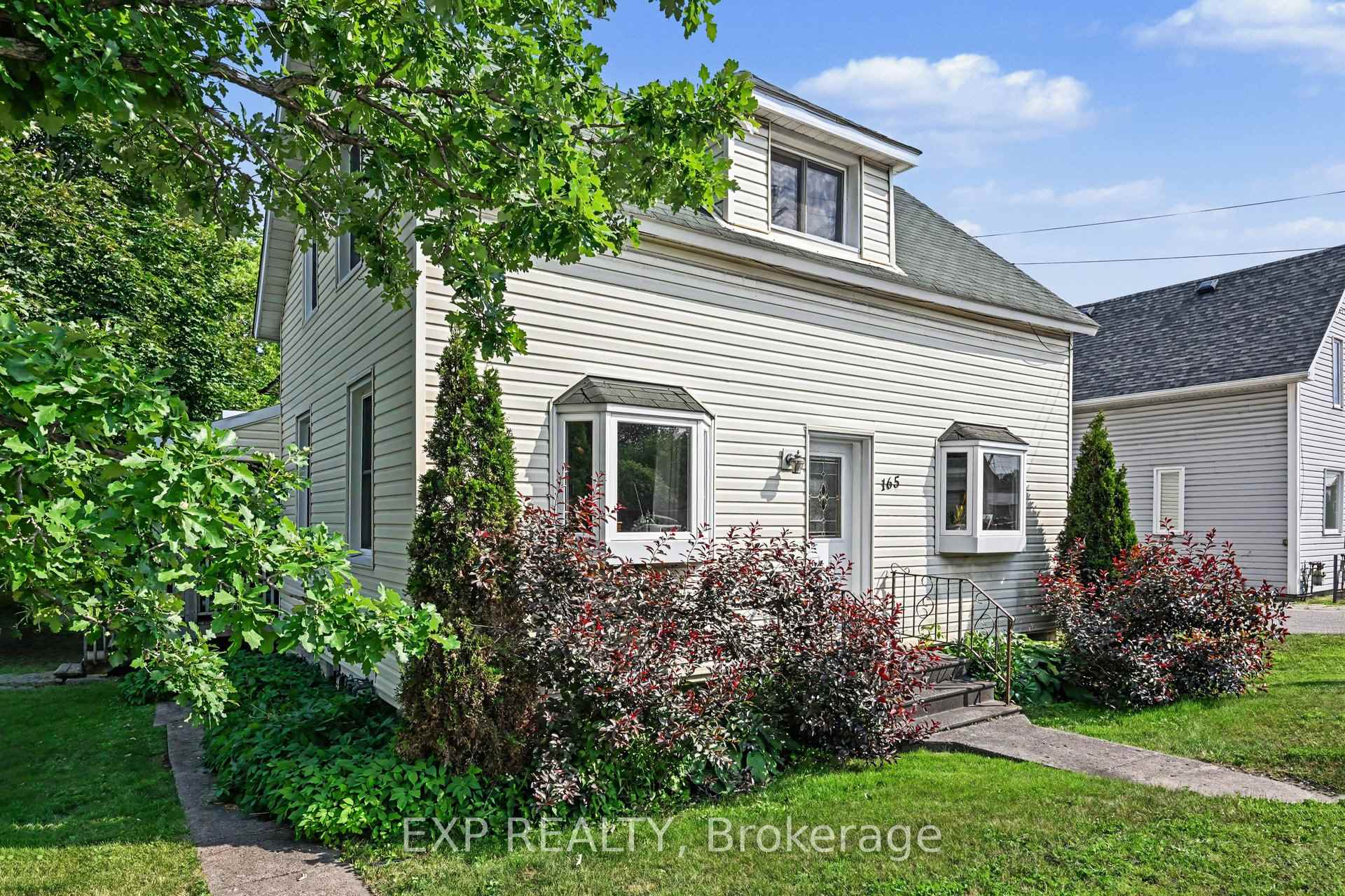 Photo of 165 Ottawa Street