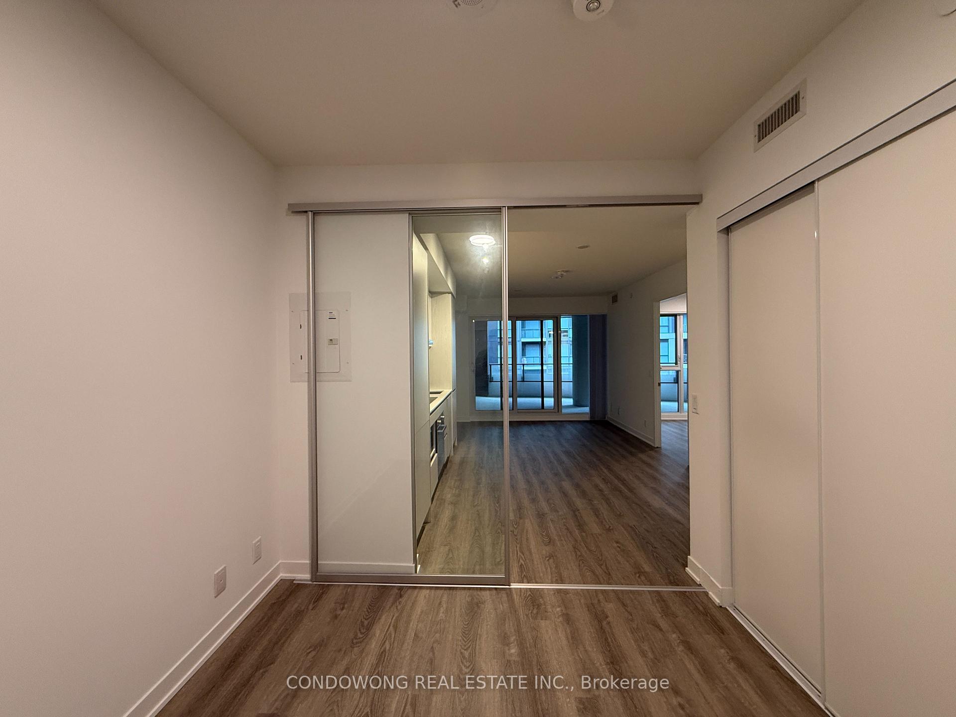 Photo 11 of Unit 807, 180 Front Street E, Toronto, Moss Park — HOMEH