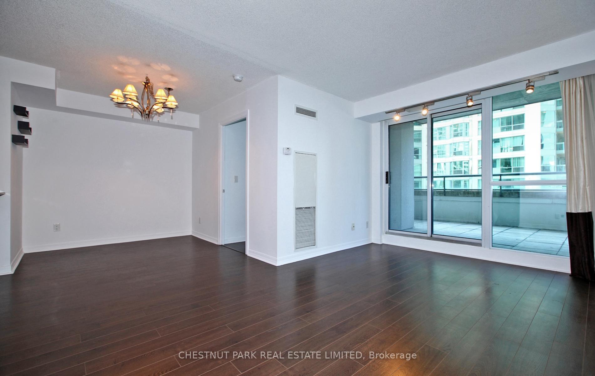 Photo 4 of Unit 506, 12 Yonge Street, Toronto, Waterfront Communities — HOMEH