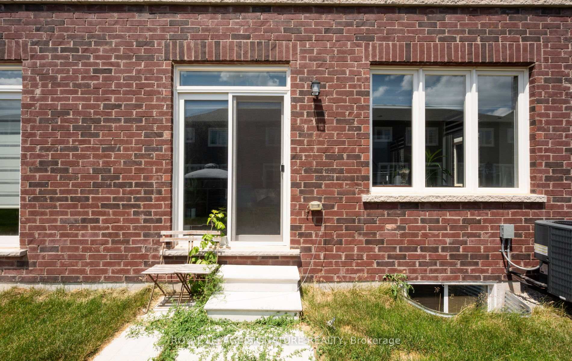 Photo 49 of 60 Brown Street, Erin — HOMEH