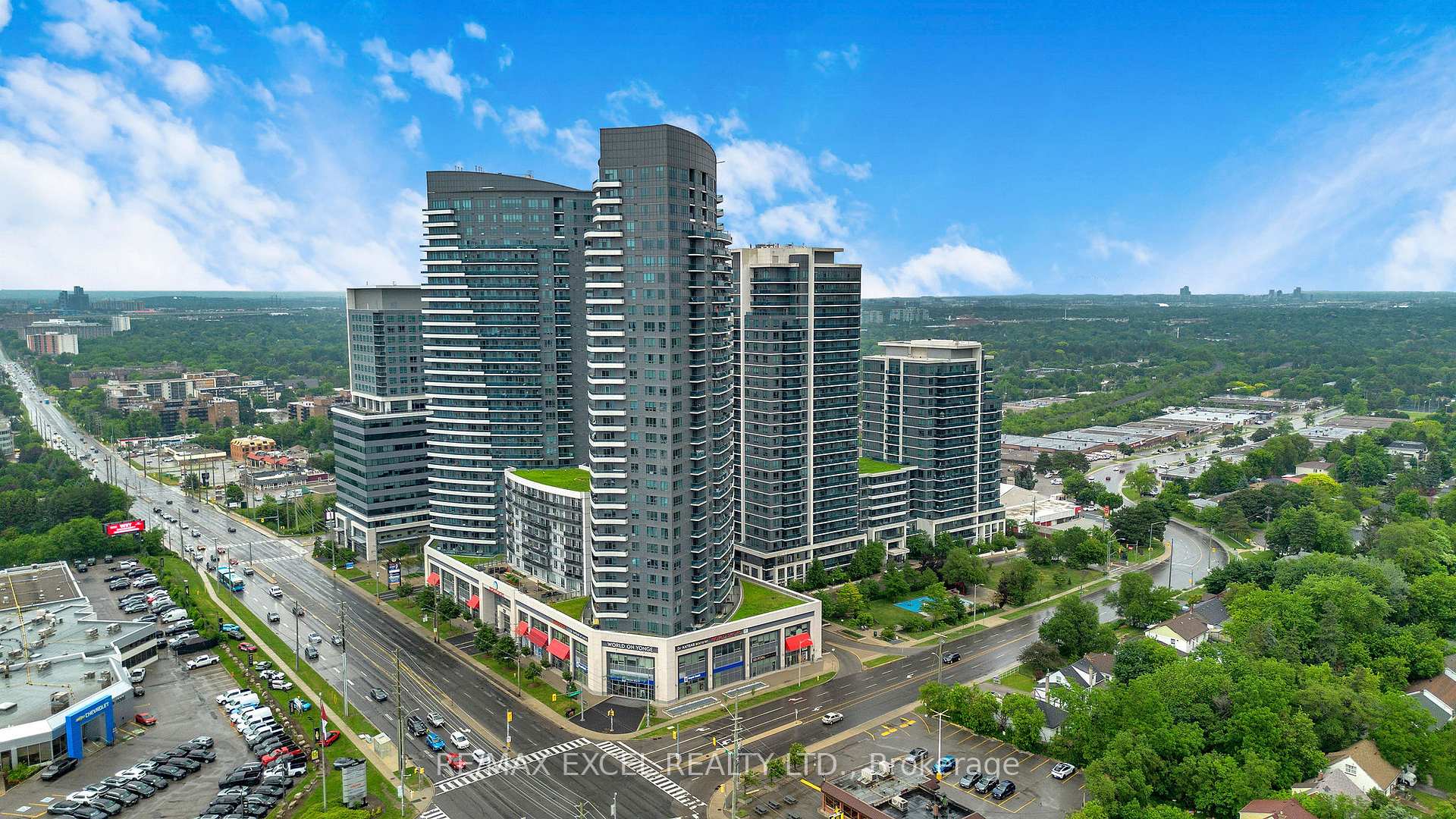 Photo 3 of Unit 625, 7161 Yonge Street, Markham, Thornhill — HOMEH