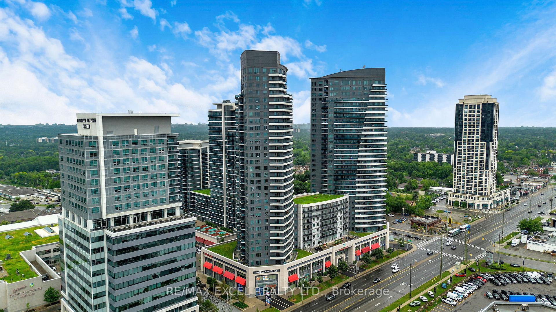 Photo 4 of Unit 625, 7161 Yonge Street, Markham, Thornhill — HOMEH