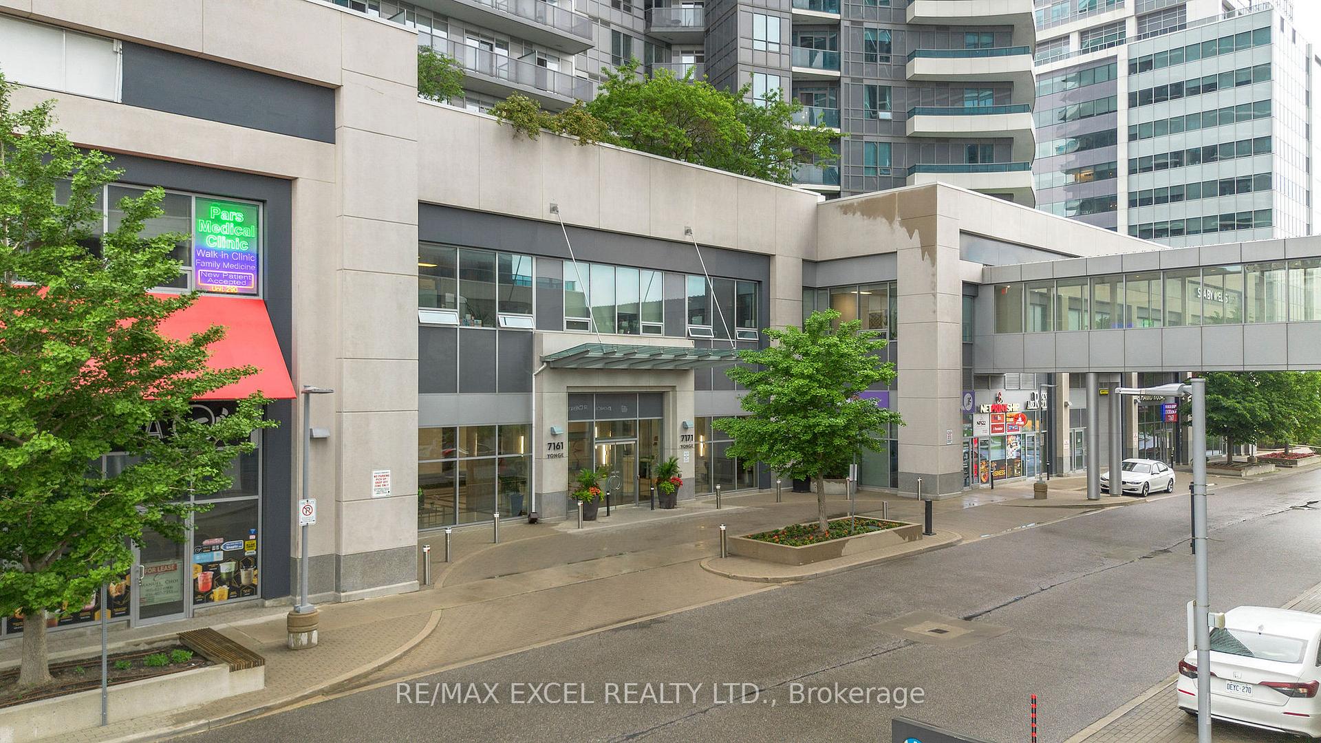 Photo 5 of Unit 625, 7161 Yonge Street, Markham, Thornhill — HOMEH
