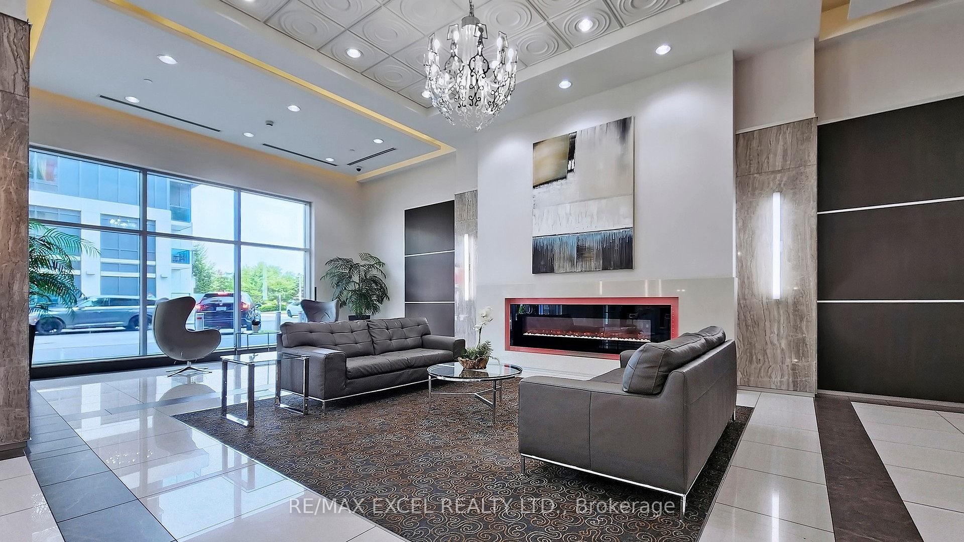 Photo 8 of Unit 625, 7161 Yonge Street, Markham, Thornhill — HOMEH