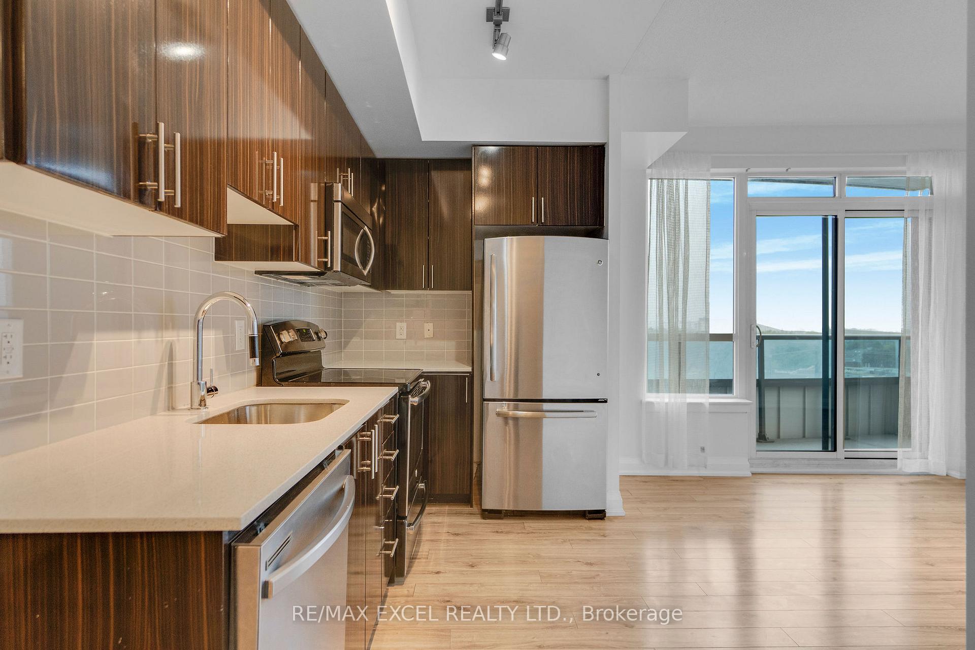 Photo 20 of Unit 625, 7161 Yonge Street, Markham, Thornhill — HOMEH