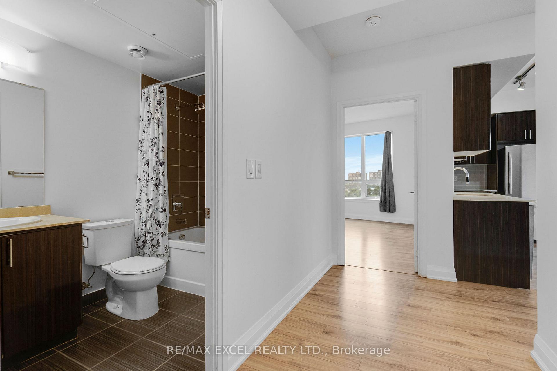 Photo 27 of Unit 625, 7161 Yonge Street, Markham, Thornhill — HOMEH