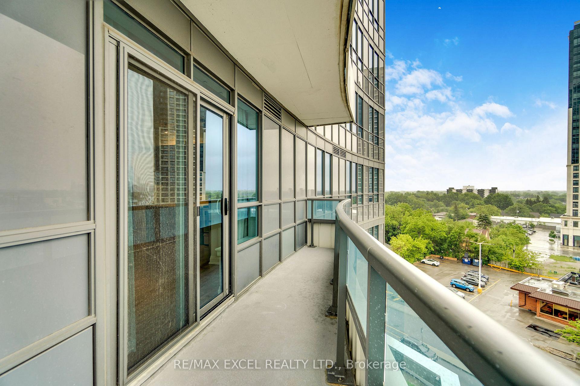 Photo 33 of Unit 625, 7161 Yonge Street, Markham, Thornhill — HOMEH