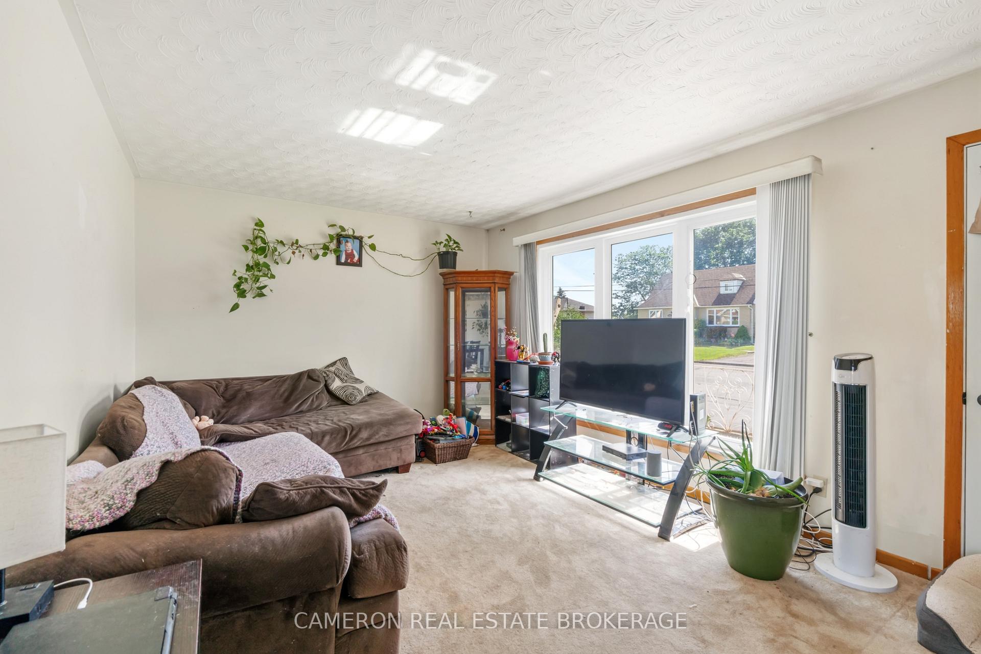 Photo 2 of 3271 Bruce Street, South Stormont, South Stormont (Cornwall) Twp — HOMEH