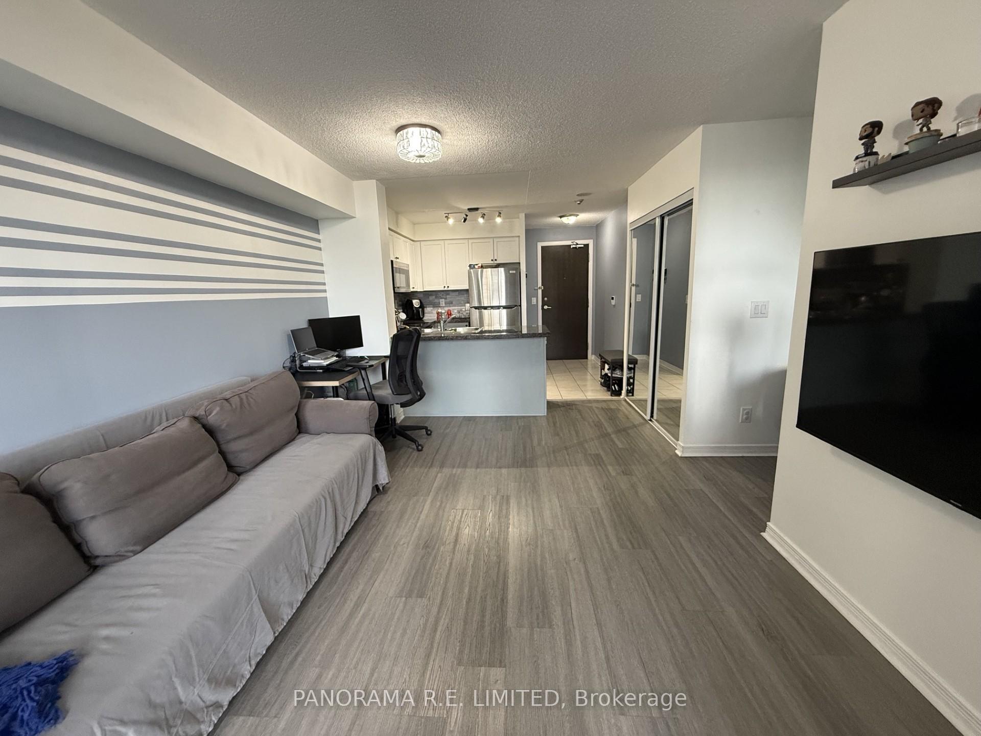 Photo 3 of Unit 1701, 3 Michael Power Place, Etobicoke, Islington-City Centre West — HOMEH