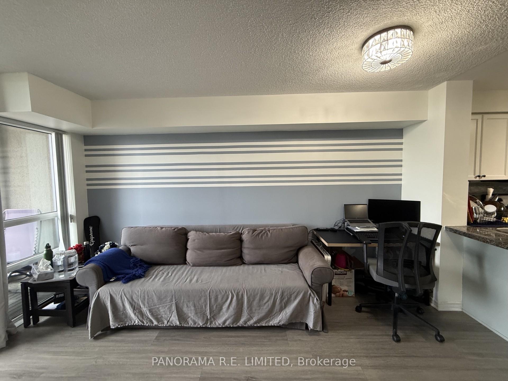 Photo 4 of Unit 1701, 3 Michael Power Place, Etobicoke, Islington-City Centre West — HOMEH