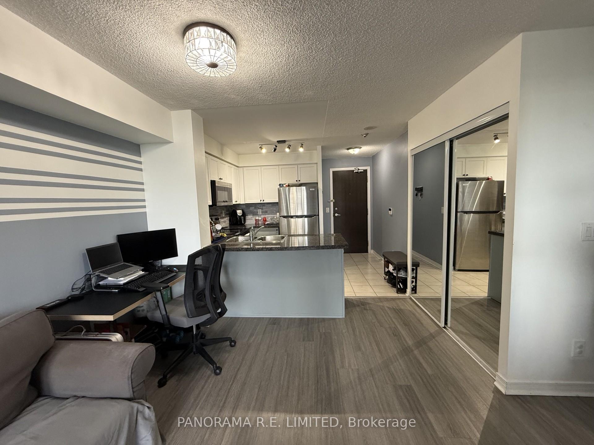 Photo 5 of Unit 1701, 3 Michael Power Place, Etobicoke, Islington-City Centre West — HOMEH