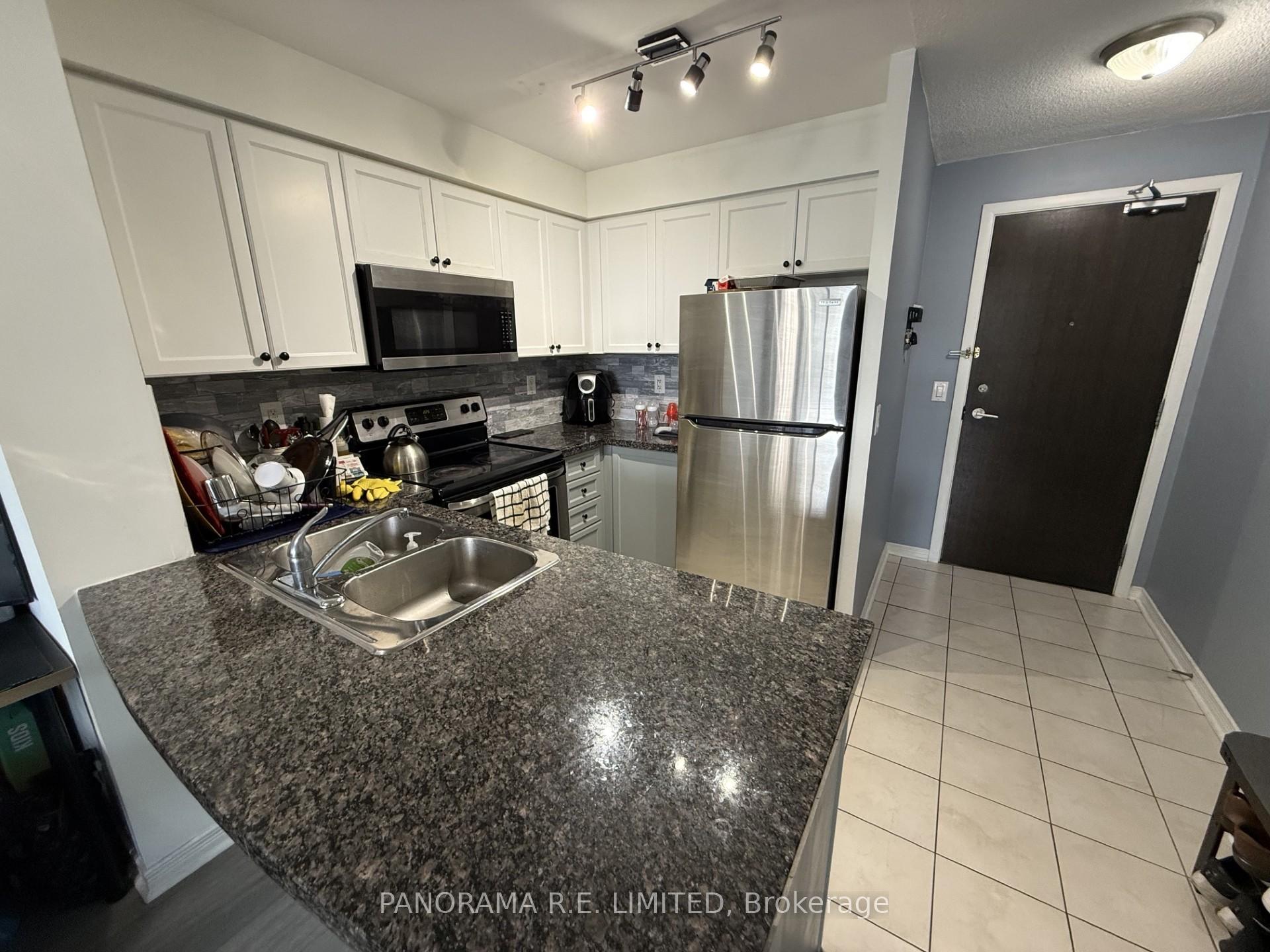 Photo 9 of Unit 1701, 3 Michael Power Place, Etobicoke, Islington-City Centre West — HOMEH