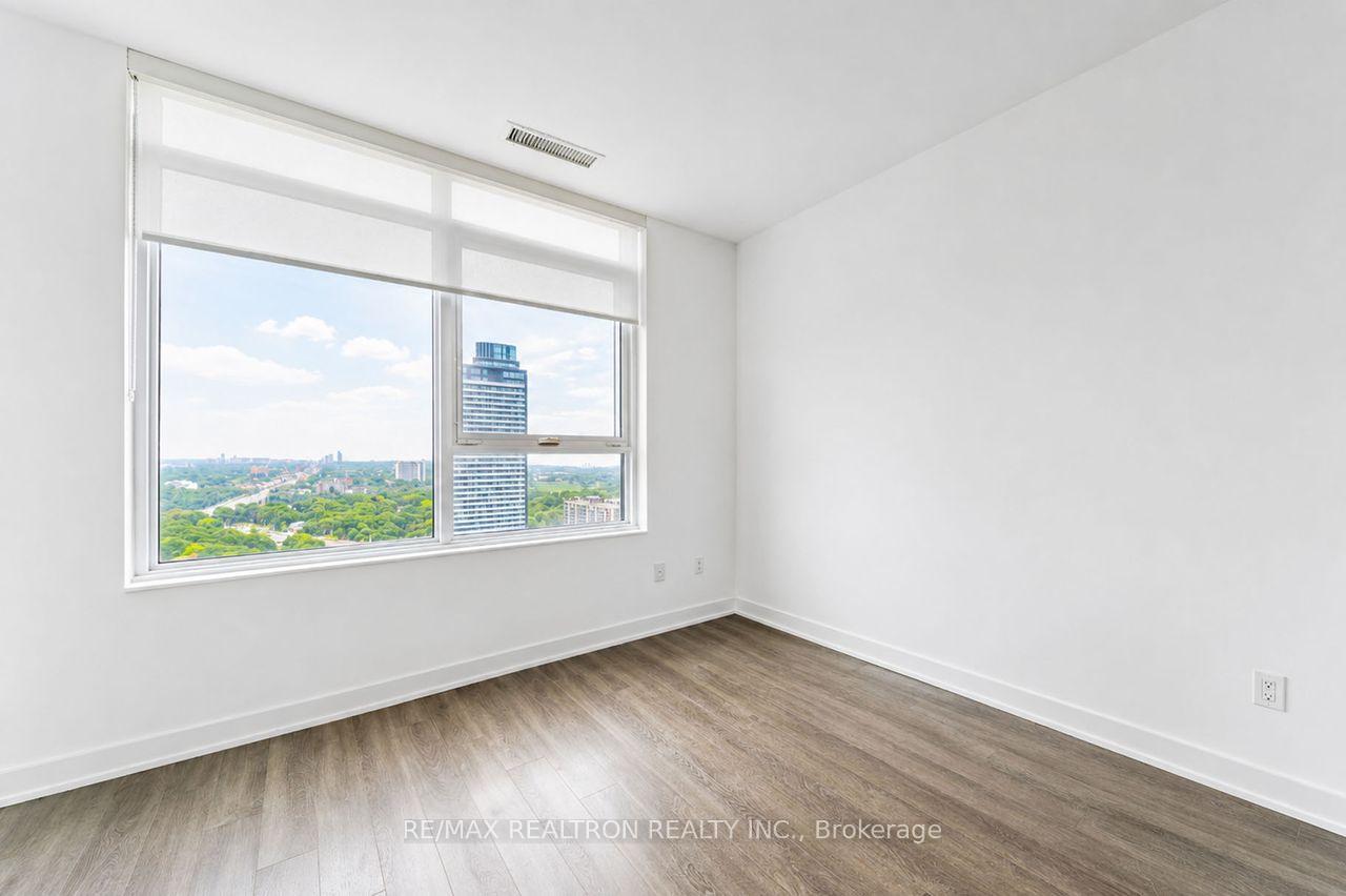 Photo 4 of Unit 2608, 609 Sherbourne Street, Toronto, North St. James Town — HOMEH