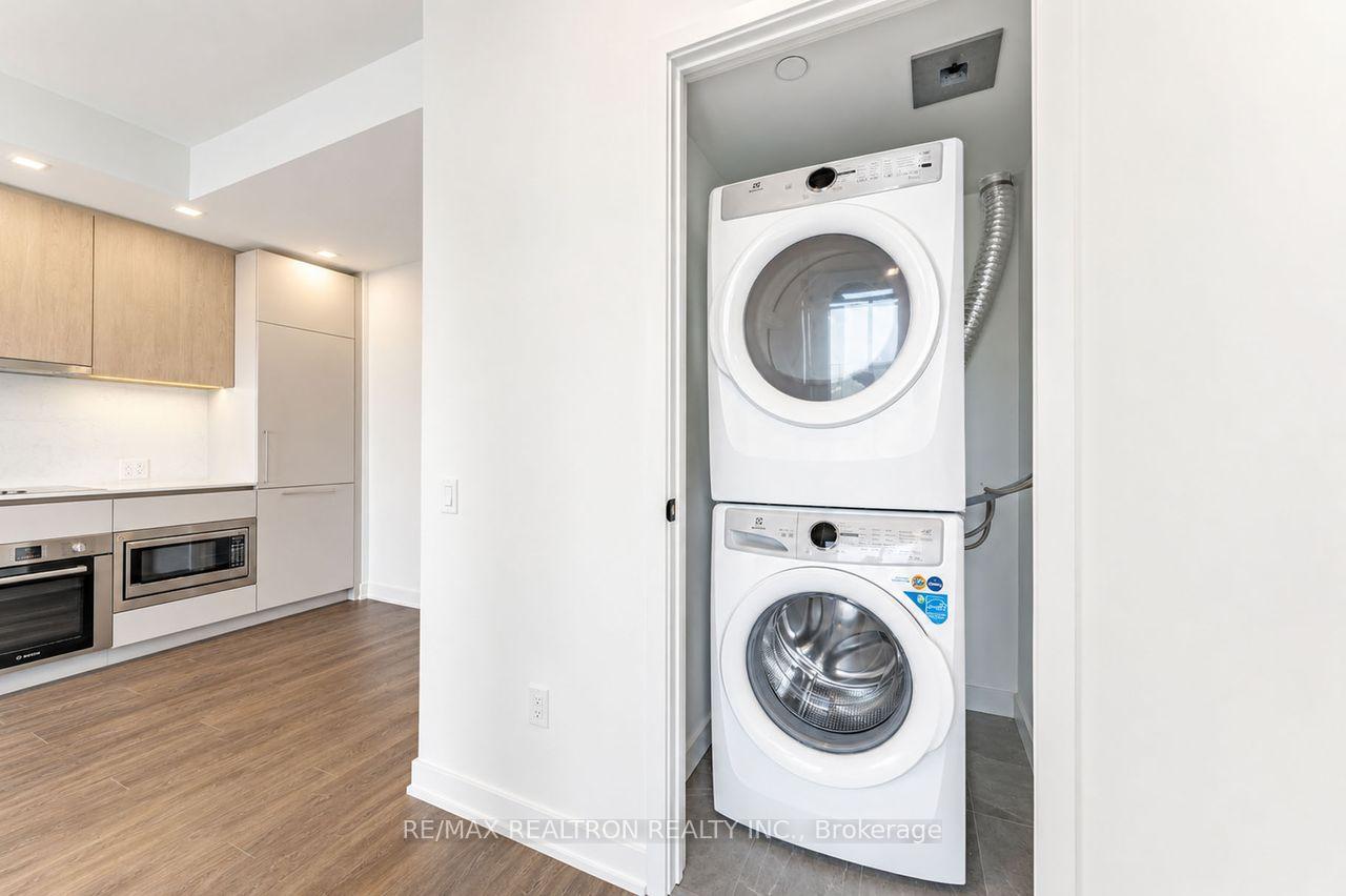 Photo 12 of Unit 2608, 609 Sherbourne Street, Toronto, North St. James Town — HOMEH