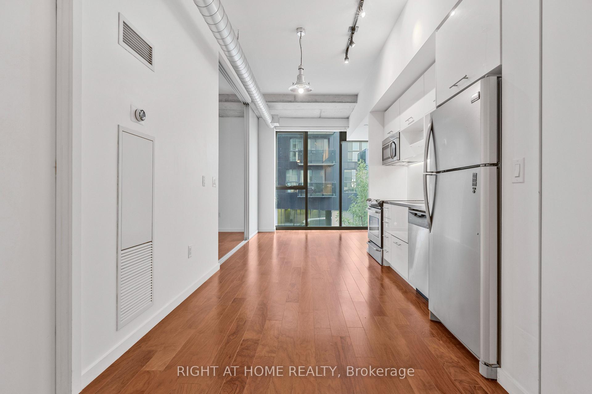 Photo 10 of Unit 306, 32 Trolley Crescent, Toronto, Moss Park — HOMEH