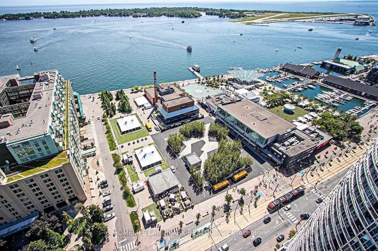Photo 6 of Unit 3409, 208 Queens Quay W, Toronto, Waterfront Communities — HOMEH