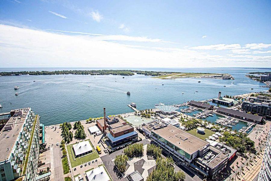 Photo 5 of Unit 3409, 208 Queens Quay W, Toronto, Waterfront Communities — HOMEH