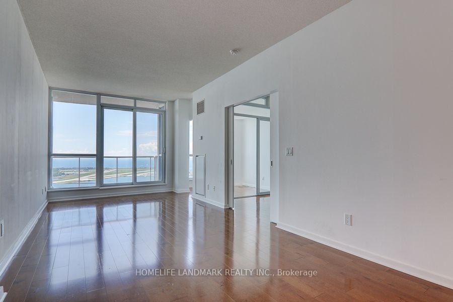 Photo 9 of Unit 3409, 208 Queens Quay W, Toronto, Waterfront Communities — HOMEH