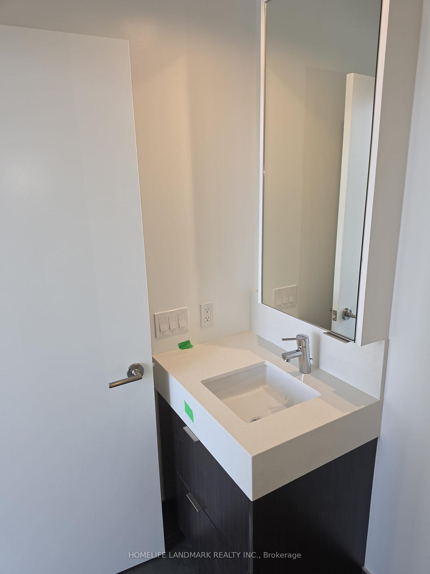 Photo 6 of Unit 321, 10 Flavelle Trail, Vaughan, Steeles West Industrial — HOMEH
