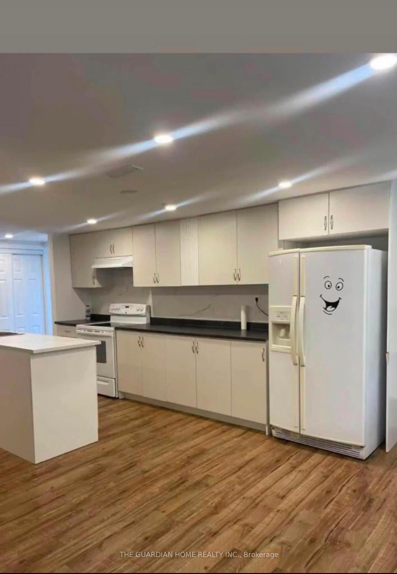 Photo 7 of Unit Bsmt, 37 Murdock Avenue, Aurora, Aurora Heights — HOMEH