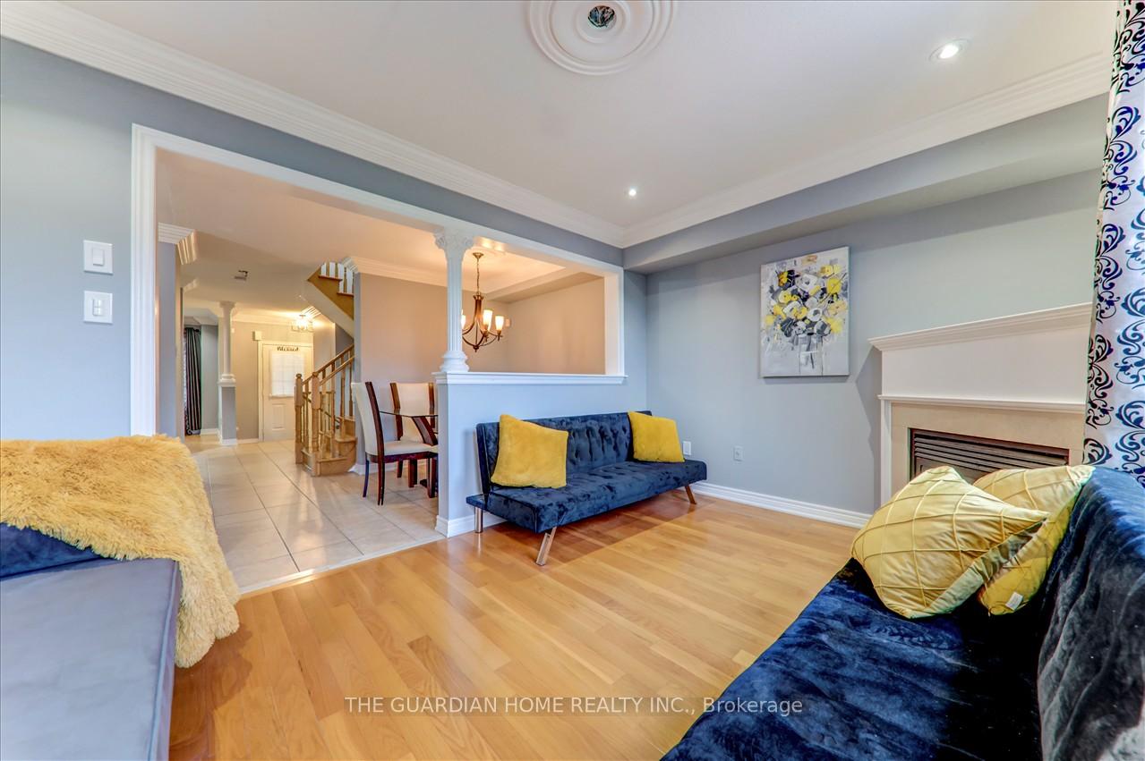 Photo 12 of 6931 14th Avenue, Markham, Box Grove — HOMEH
