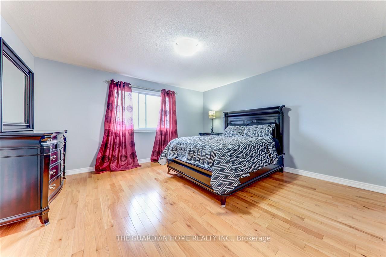 Photo 19 of 6931 14th Avenue, Markham, Box Grove — HOMEH