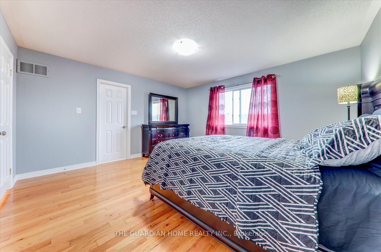 Photo 21 of 6931 14th Avenue, Markham, Box Grove — HOMEH