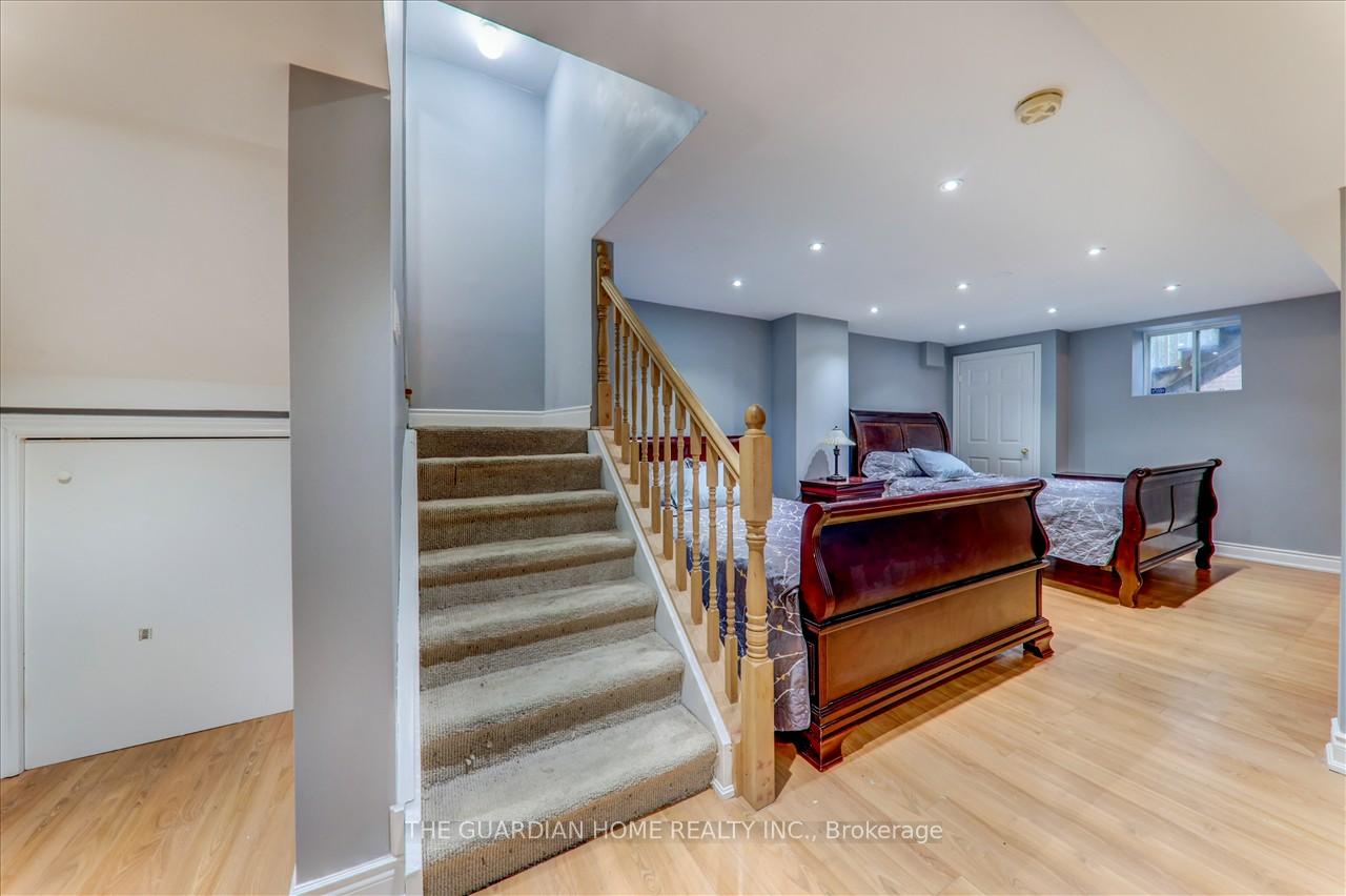Photo 29 of 6931 14th Avenue, Markham, Box Grove — HOMEH